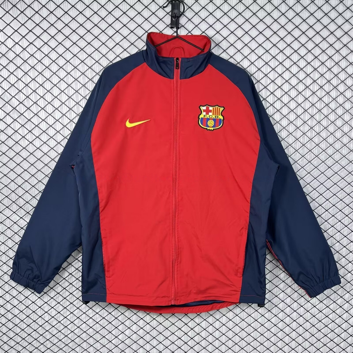 Retro Barcelona 1998-00 Home Windbreaker Jacket - Red - ManixJersey