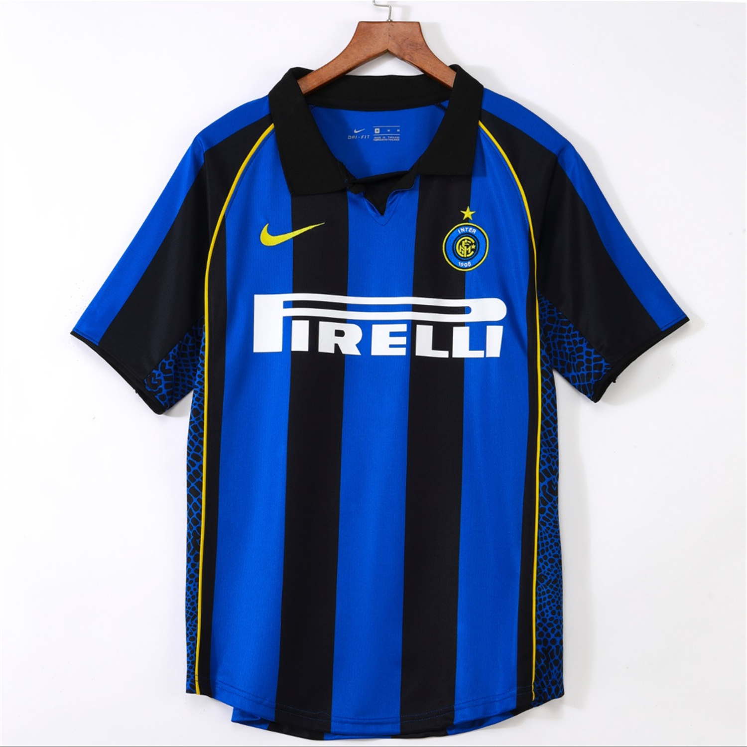Retro Inter Milan 2001-02 Home Jersey - ManixJersey