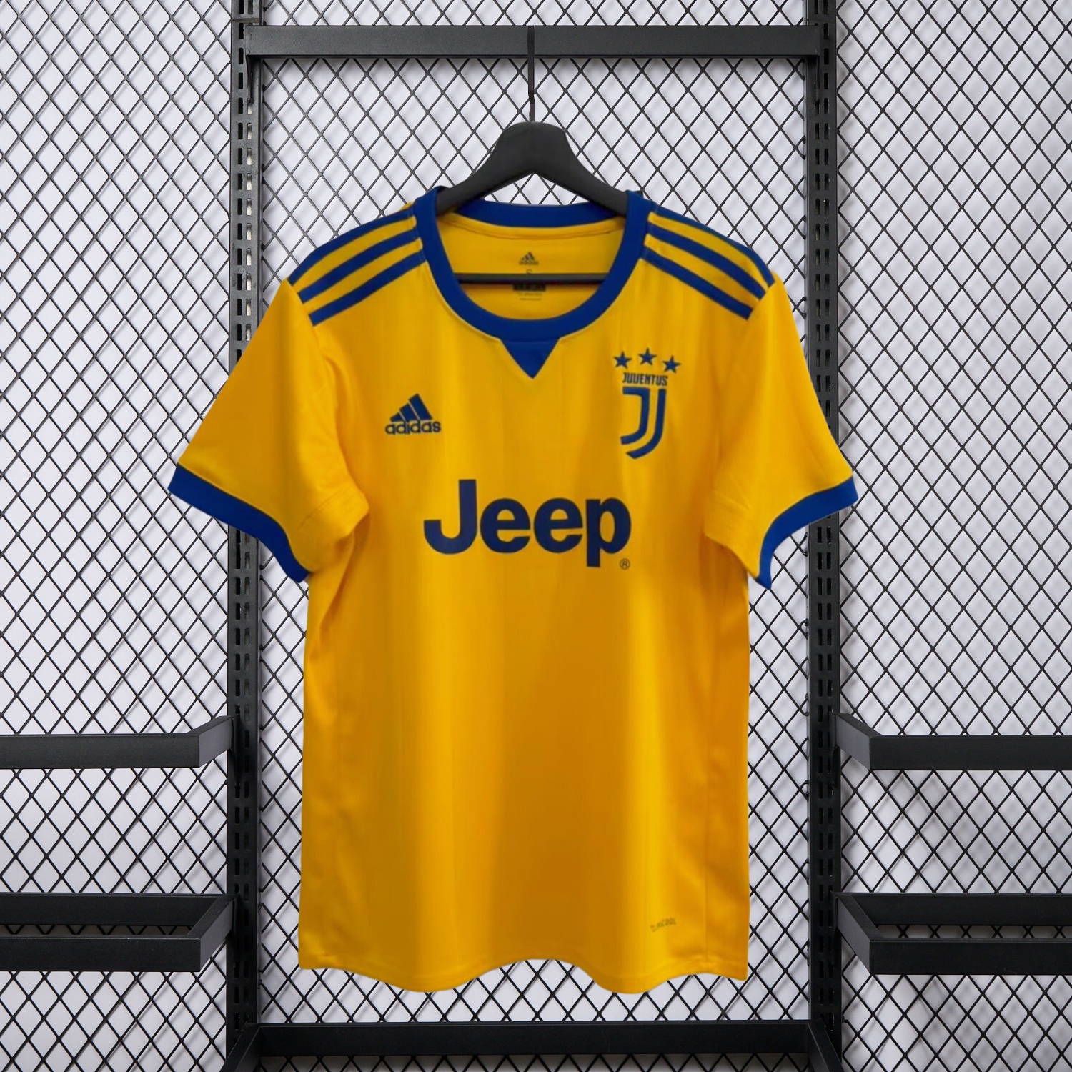 Retro Juventus 2017-18 Away Yellow Jersey - ManixJersey