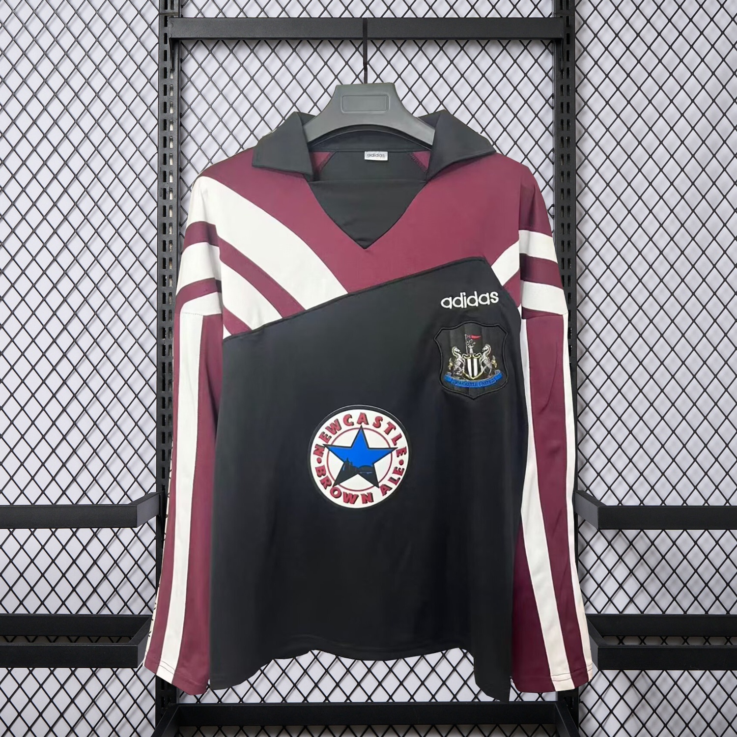 Retro Newcastle United 1995-96 Special Unisex Pullover Hoodie - ManixJersey