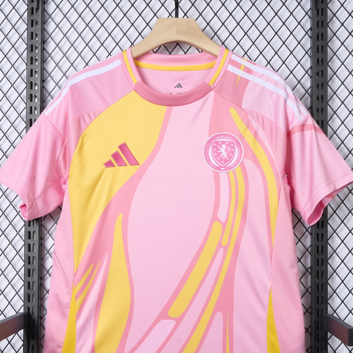S-c-o.t l.a-n.d 2025 Women's Team Away Jersey - Men's Fans Version - ManixJersey
