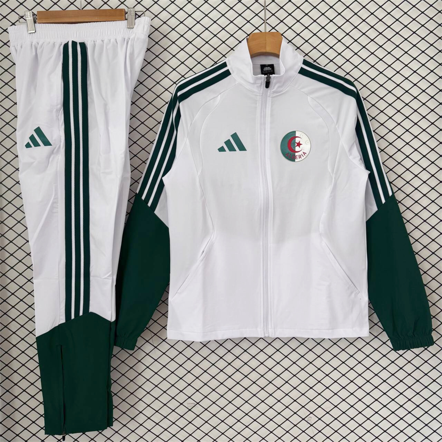 Algeria 25-26 Windbreaker Training Set - White With Black Top and Pants - ManixJersey