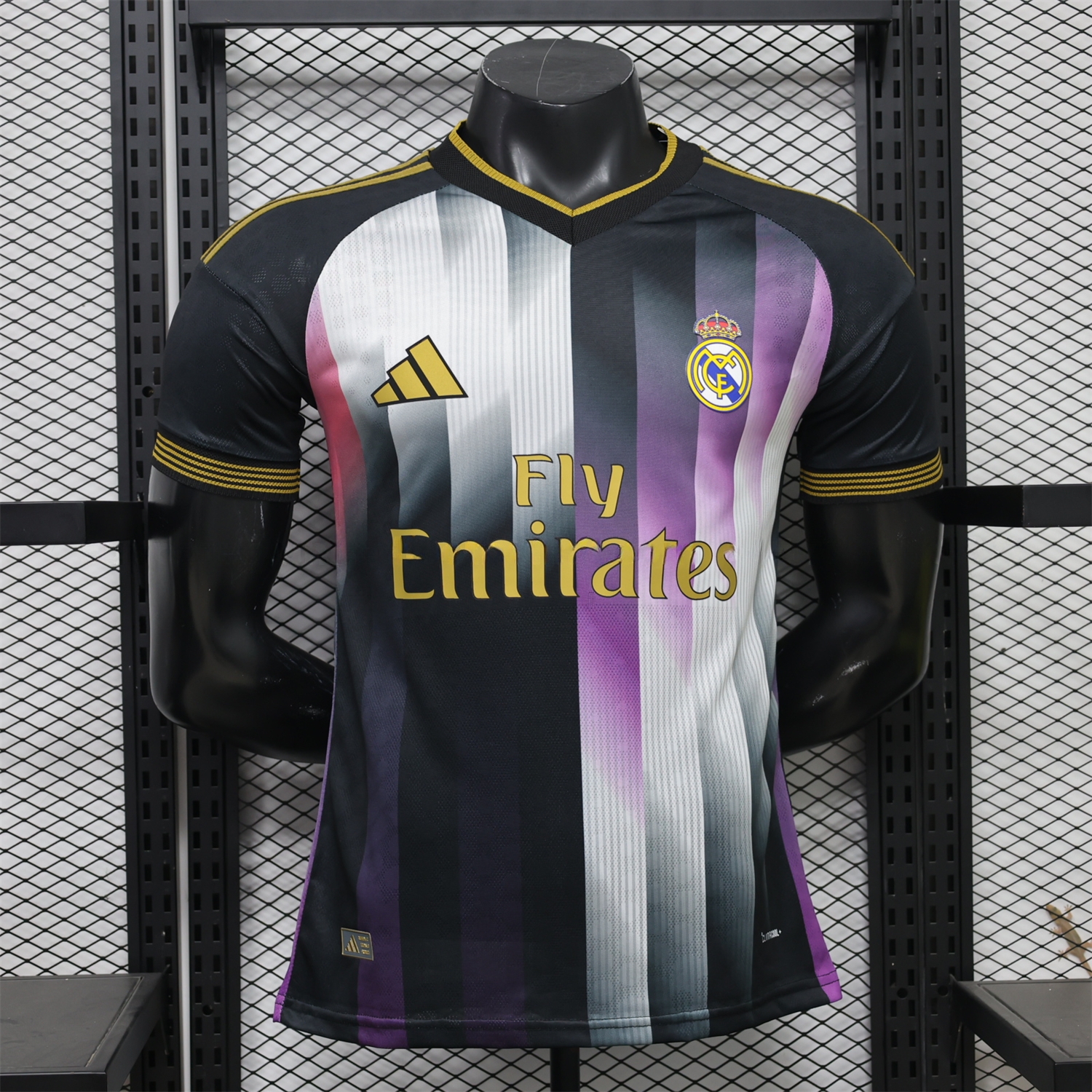 Real Madrid 26-27 Black White Gradient Purple Special Jersey - Player Version - ManixJersey