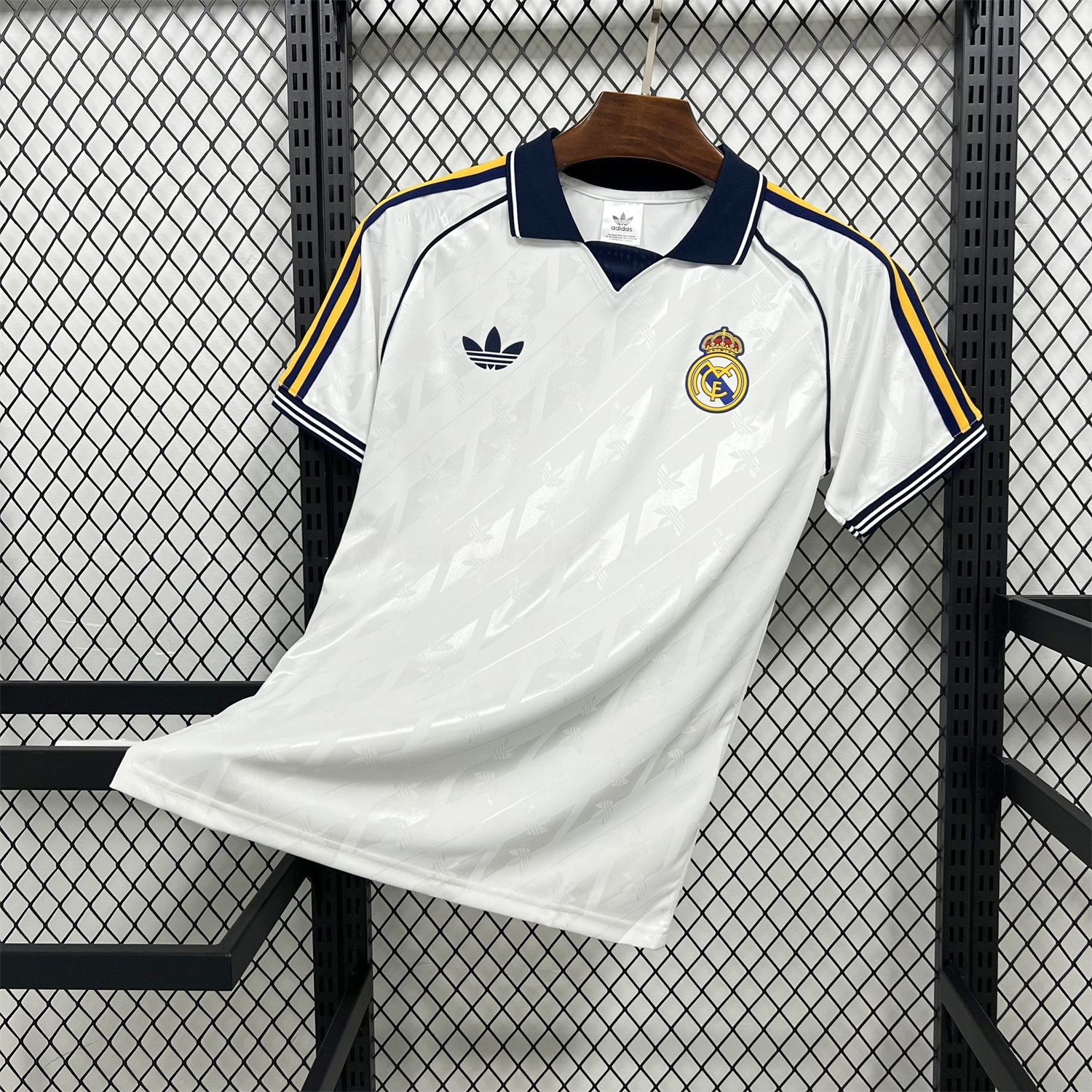 Real Madrid 26-27 White Casual Jersey - Fans Version - ManixJersey
