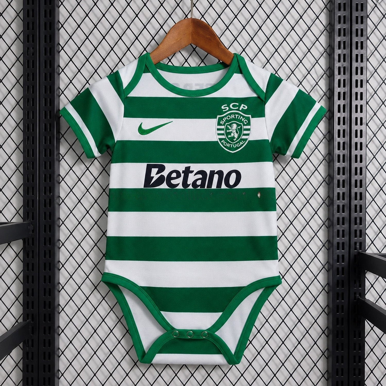 Sporting CP Lisbon 26-27 Home Baby Crawling Suit - ManixJersey