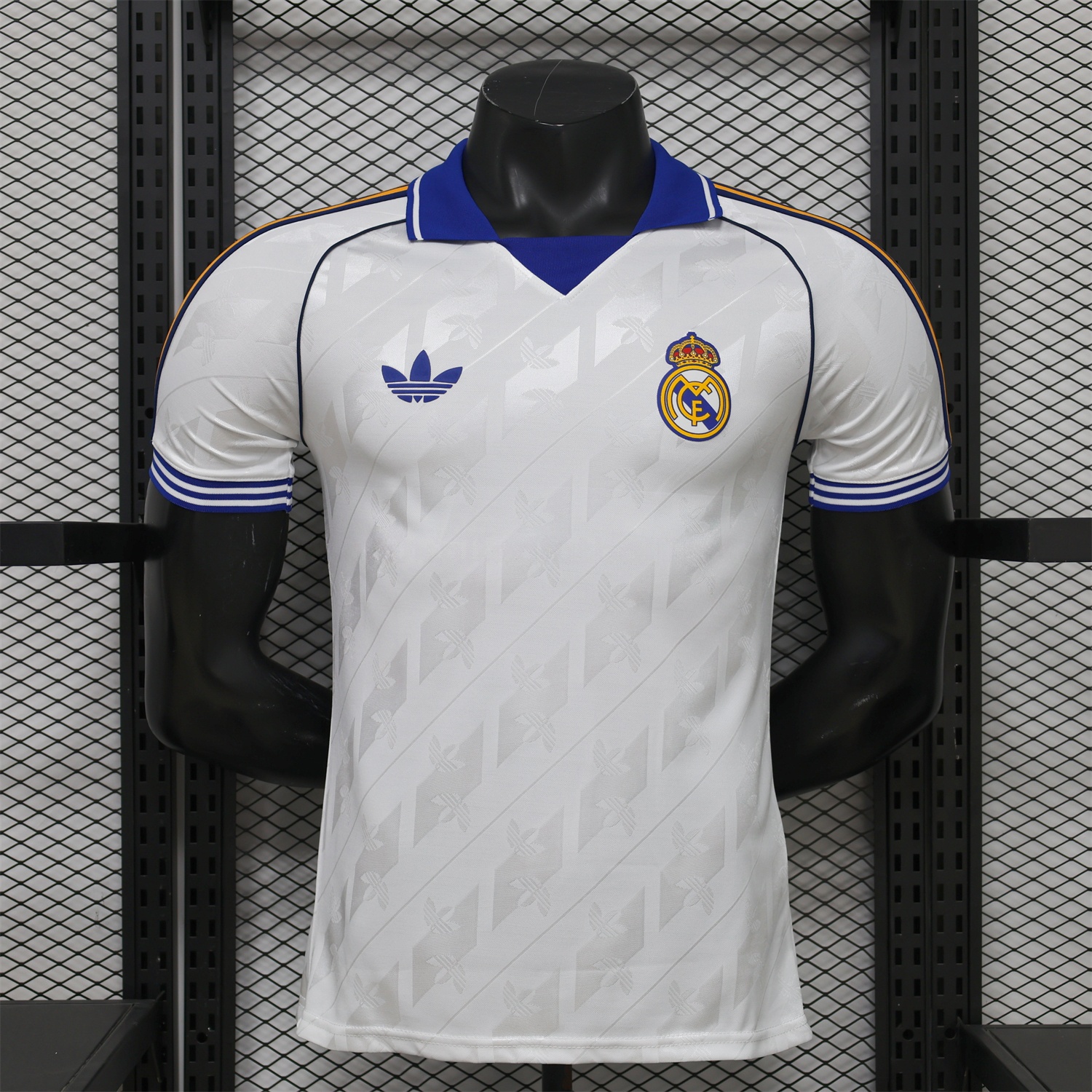 Real Madrid 25-26 Retro Style White Special Jersey - Player Version - ManixJersey