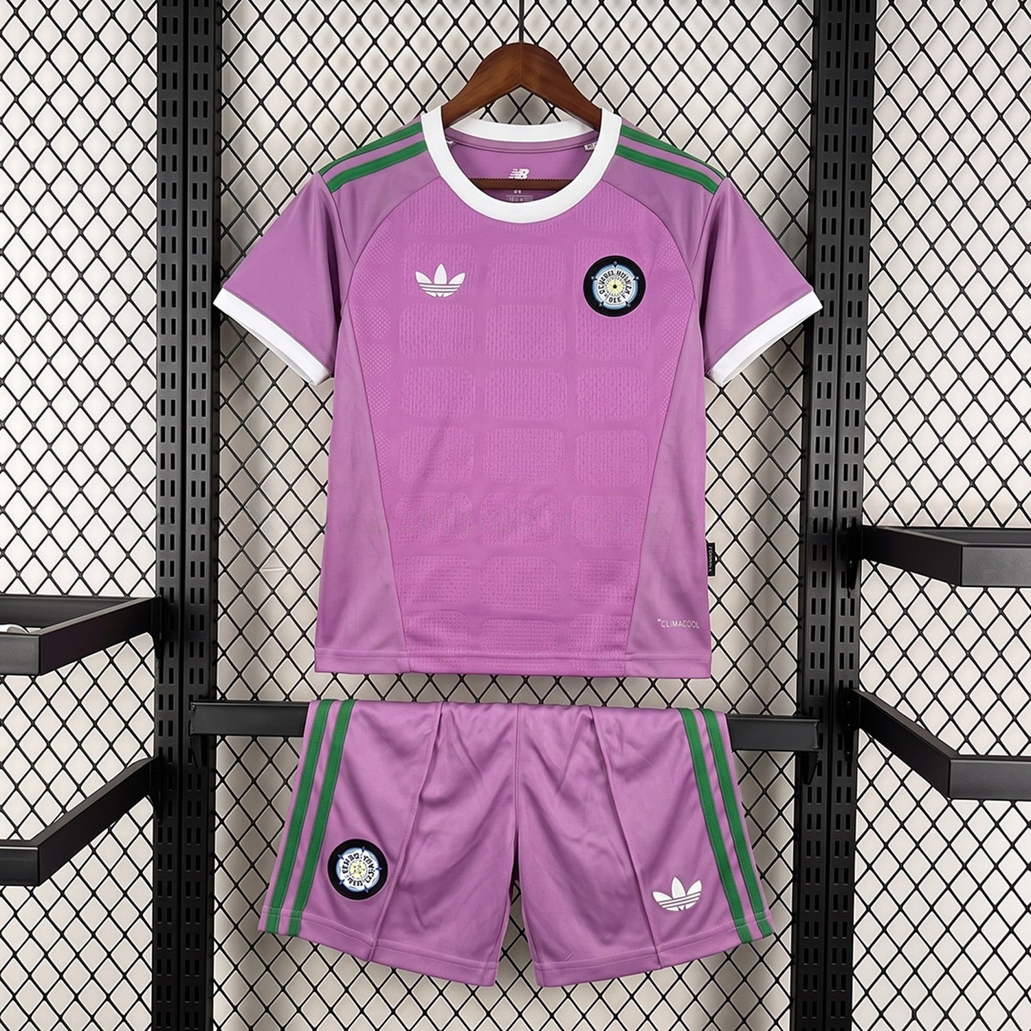Leeds United 26-27 Purple Goalkeeper Kids Kit - ManixJersey