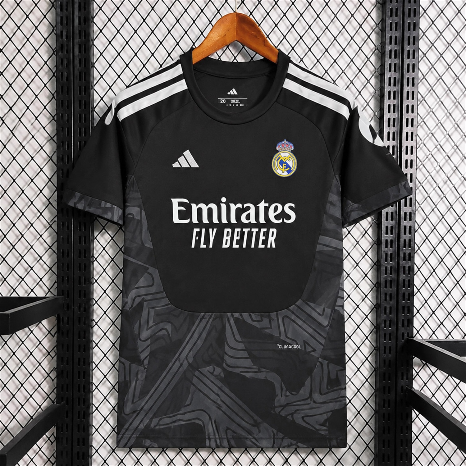 Real Madrid 26-27 Black Goalkeeper Jersey - Fans Version - ManixJersey