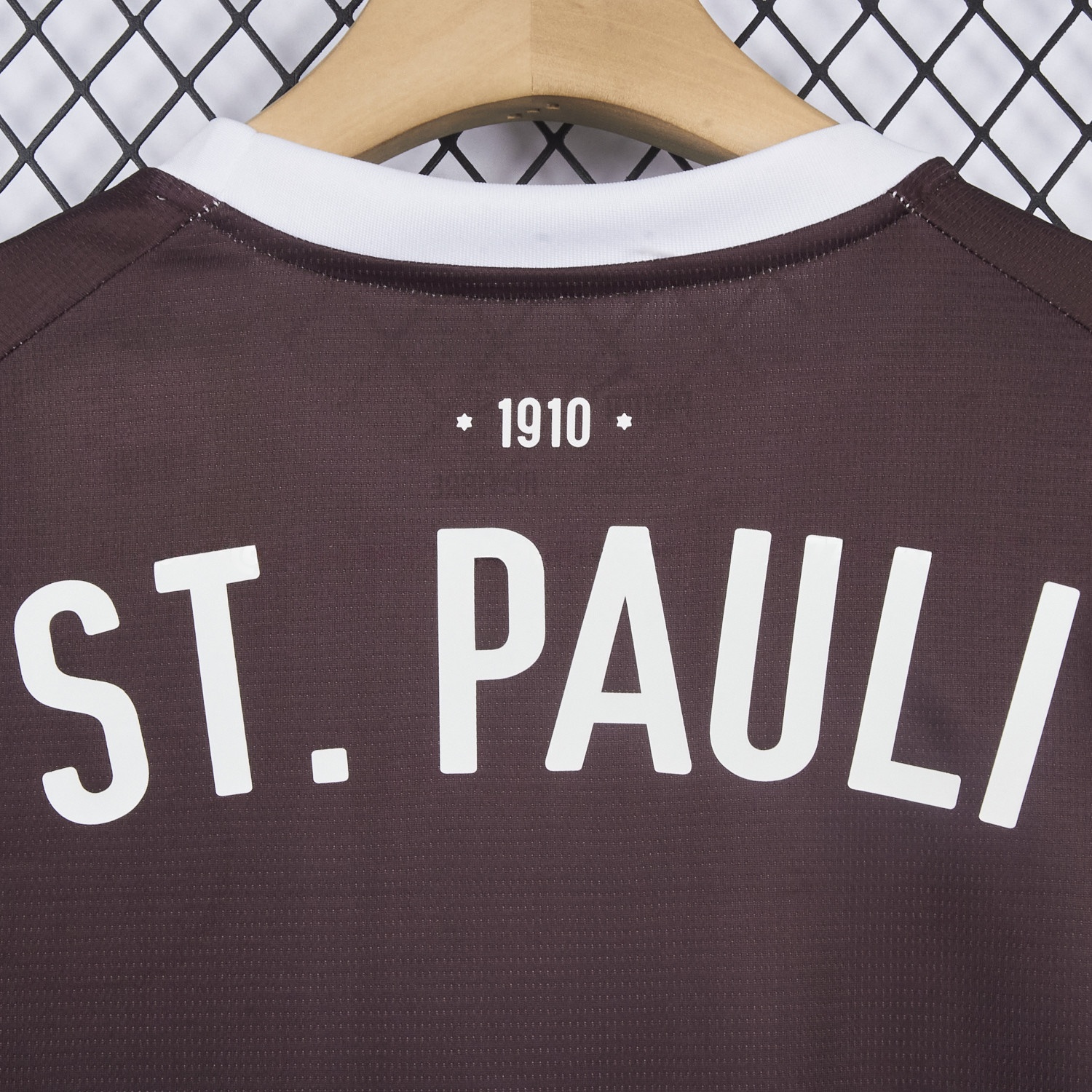 St. Pauli 25-26 Classic 1970s Design Special Jersey - Fans Version - ManixJersey