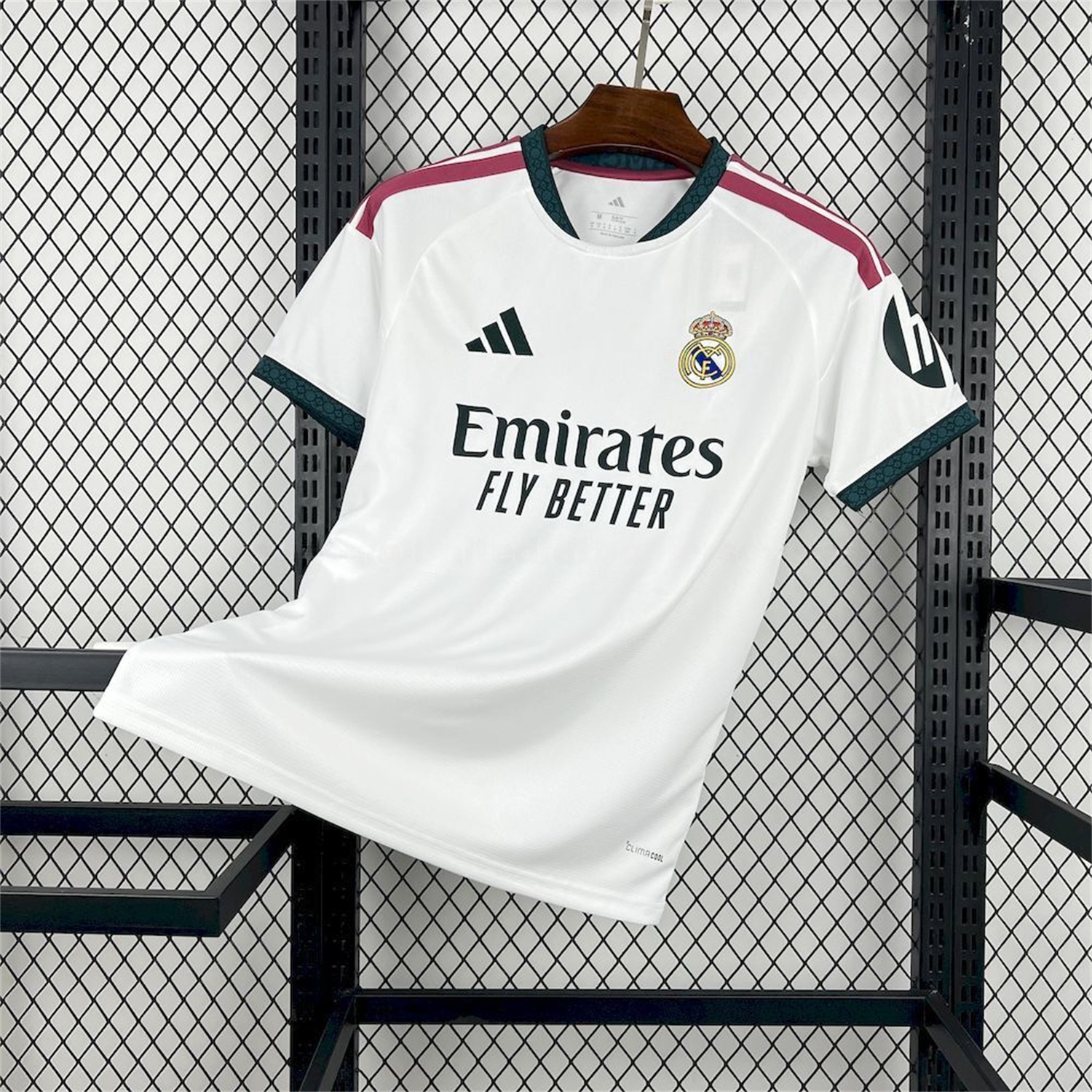 Real Madrid 26-27 Home Jersey - Fans Version - ManixJersey