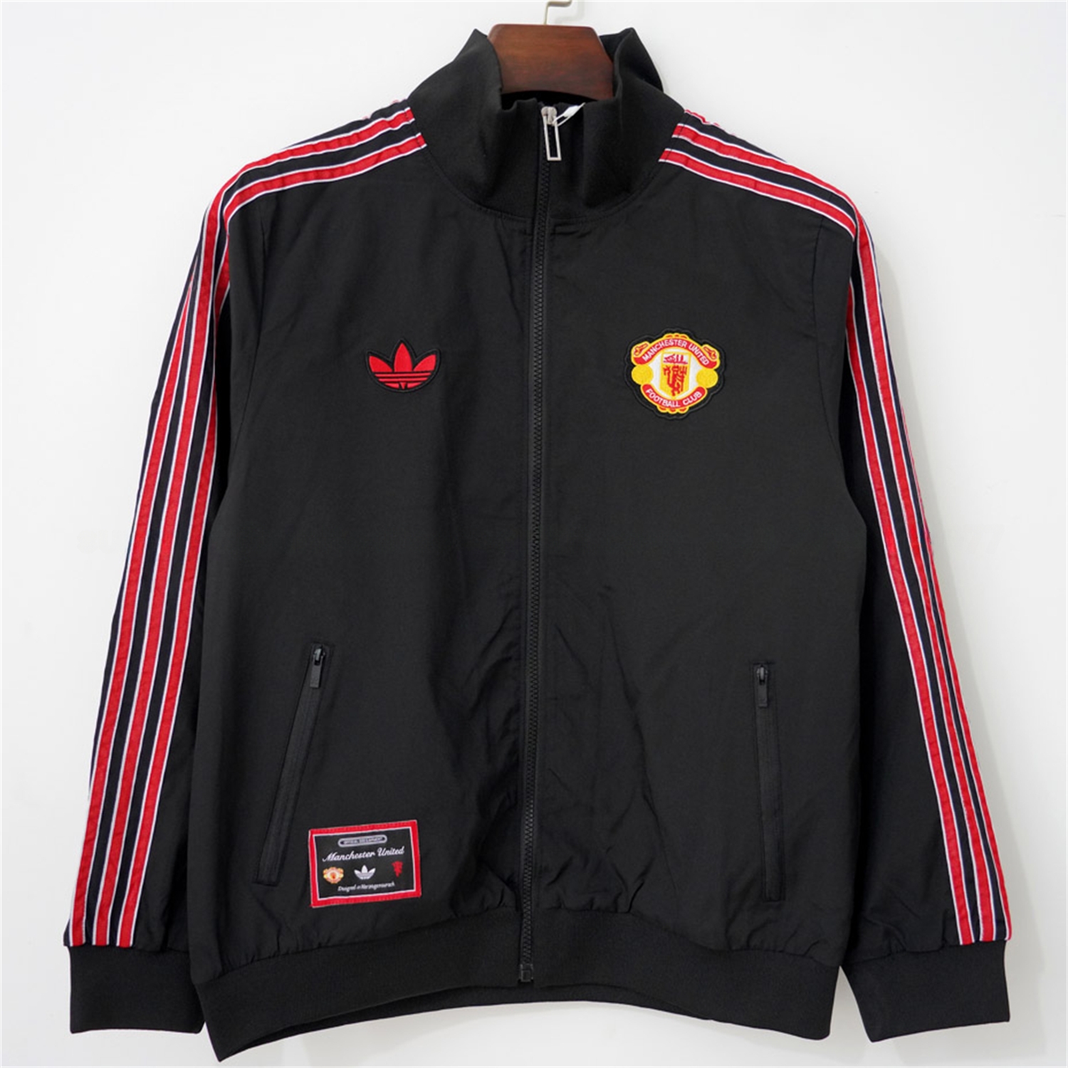 Retro Manchester United 24-25 Windbreaker Jacket - Black Red Sripe - ManixJersey