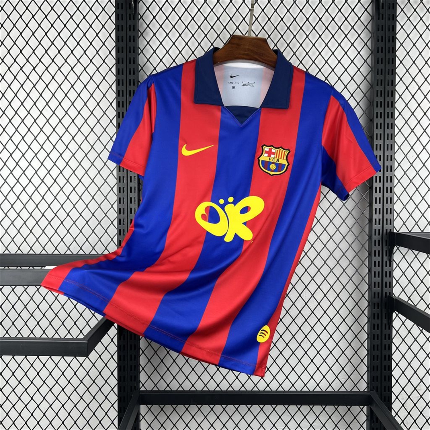 Retro Barcelona 2003-04 x Olivia Rodrigo Co-Branded Home Jersey - Fans Version - ManixJersey