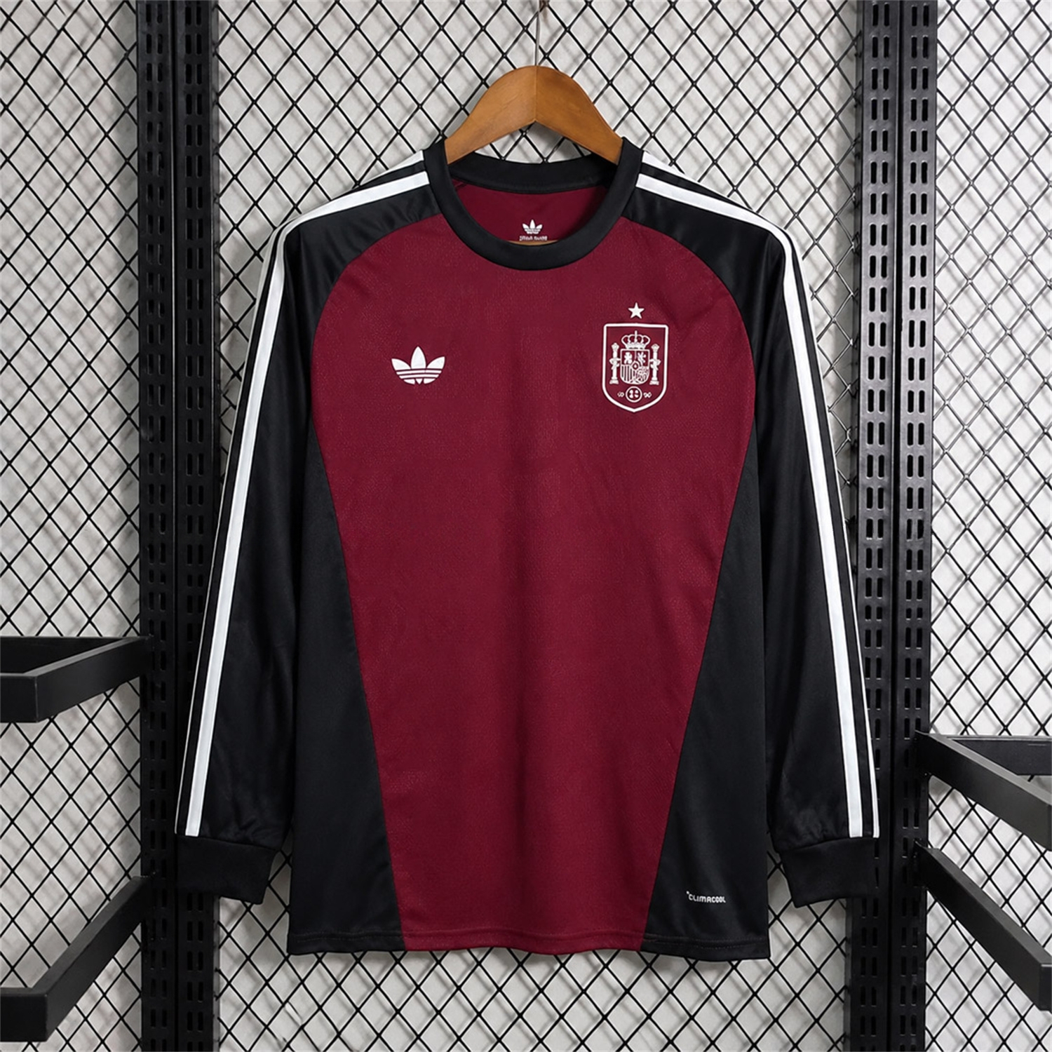 Spain 2026 Wine Red Long Sleeves Goalkeeper Jersey - Fans Version - ManixJersey