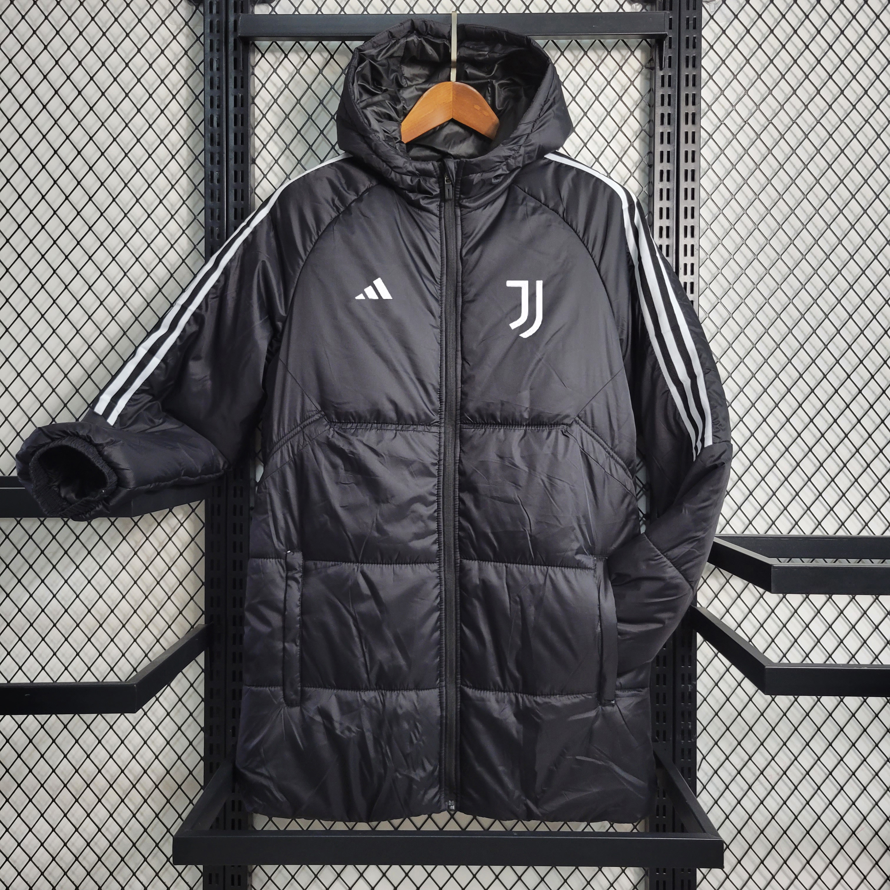 Juventus 23-24 Men's Hooded Thermal Cotton Jacket - Black - ManixJersey