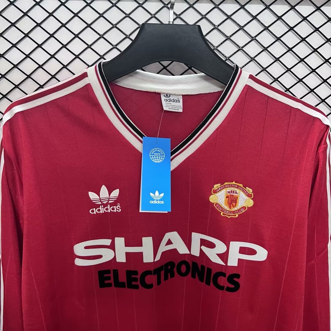 Manchester United Retro 82-83 Home Long Sleeve Jersey - ManixJersey