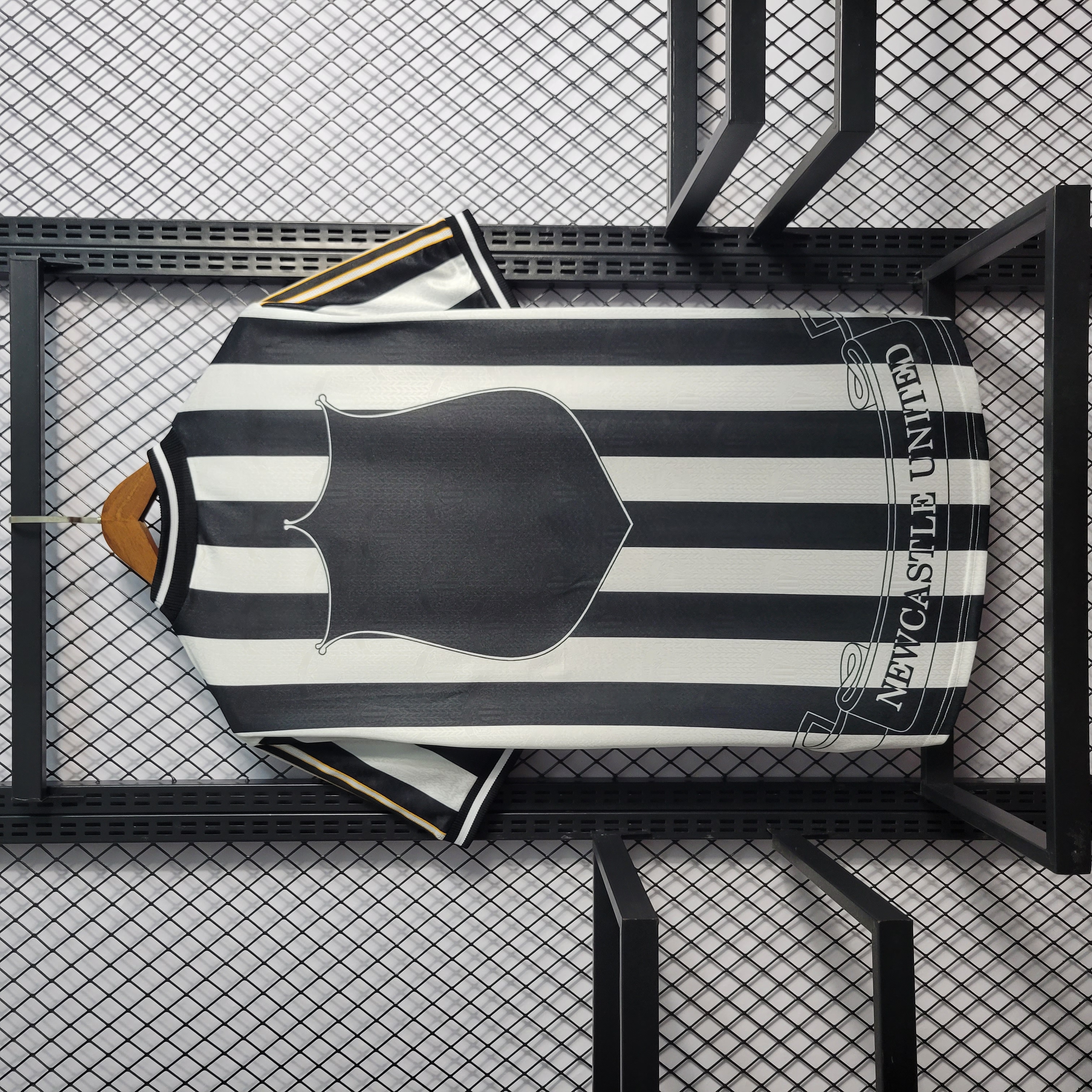 Retro Newcastle United 1995-97 Home Stadium Jersey - ManixJersey