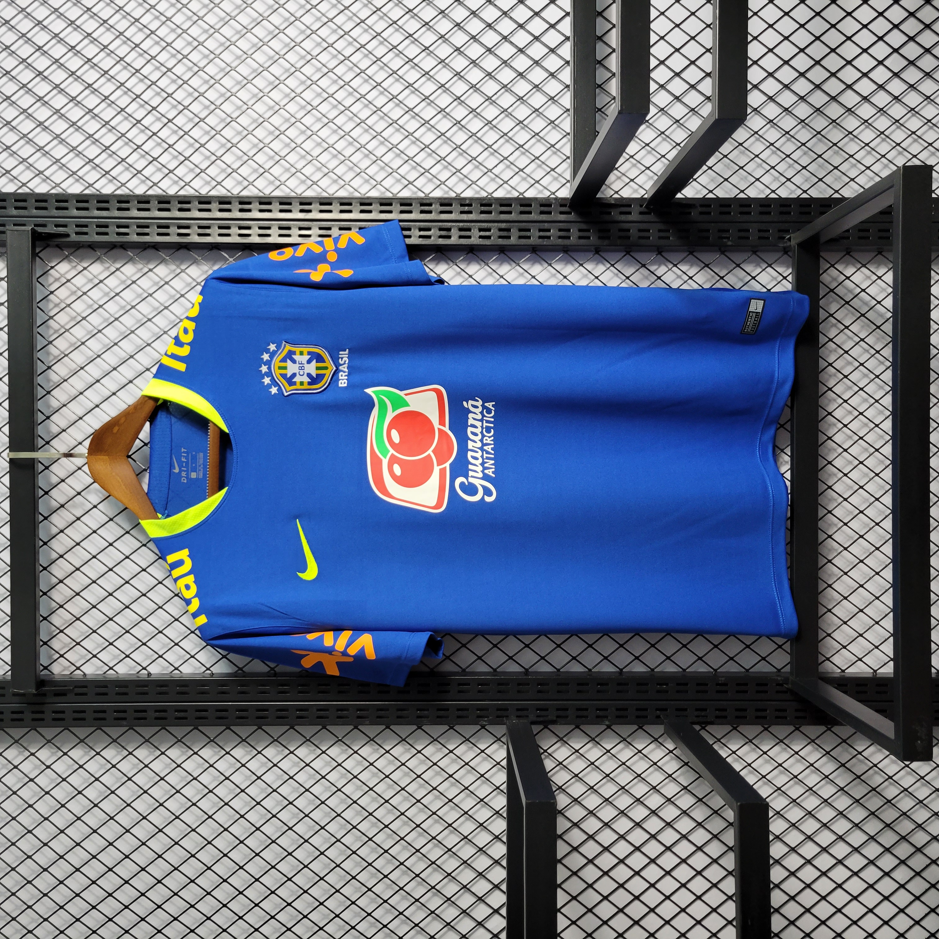 Retro Brazil 2020 Blue Training Jersey - ManixJersey