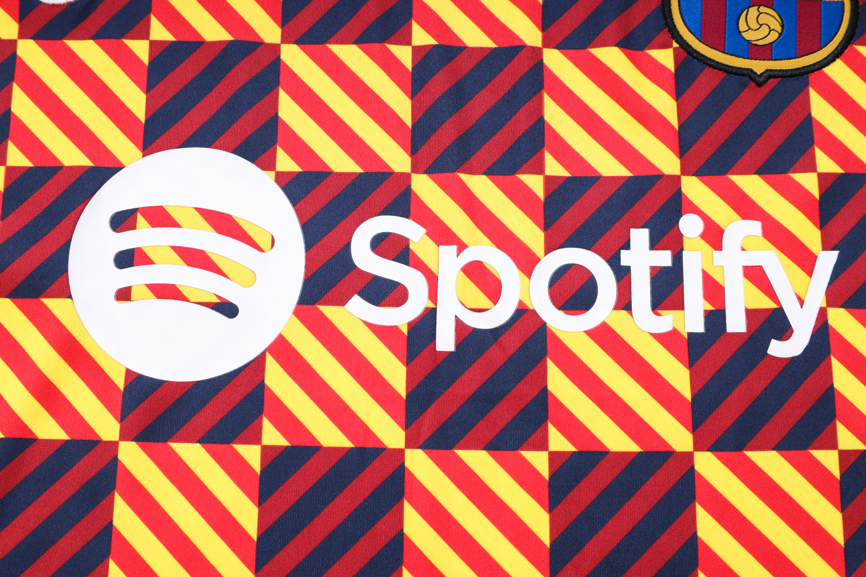 23-24 B.A.R.S.A Yellow Player Vest Training Set - ManixJersey