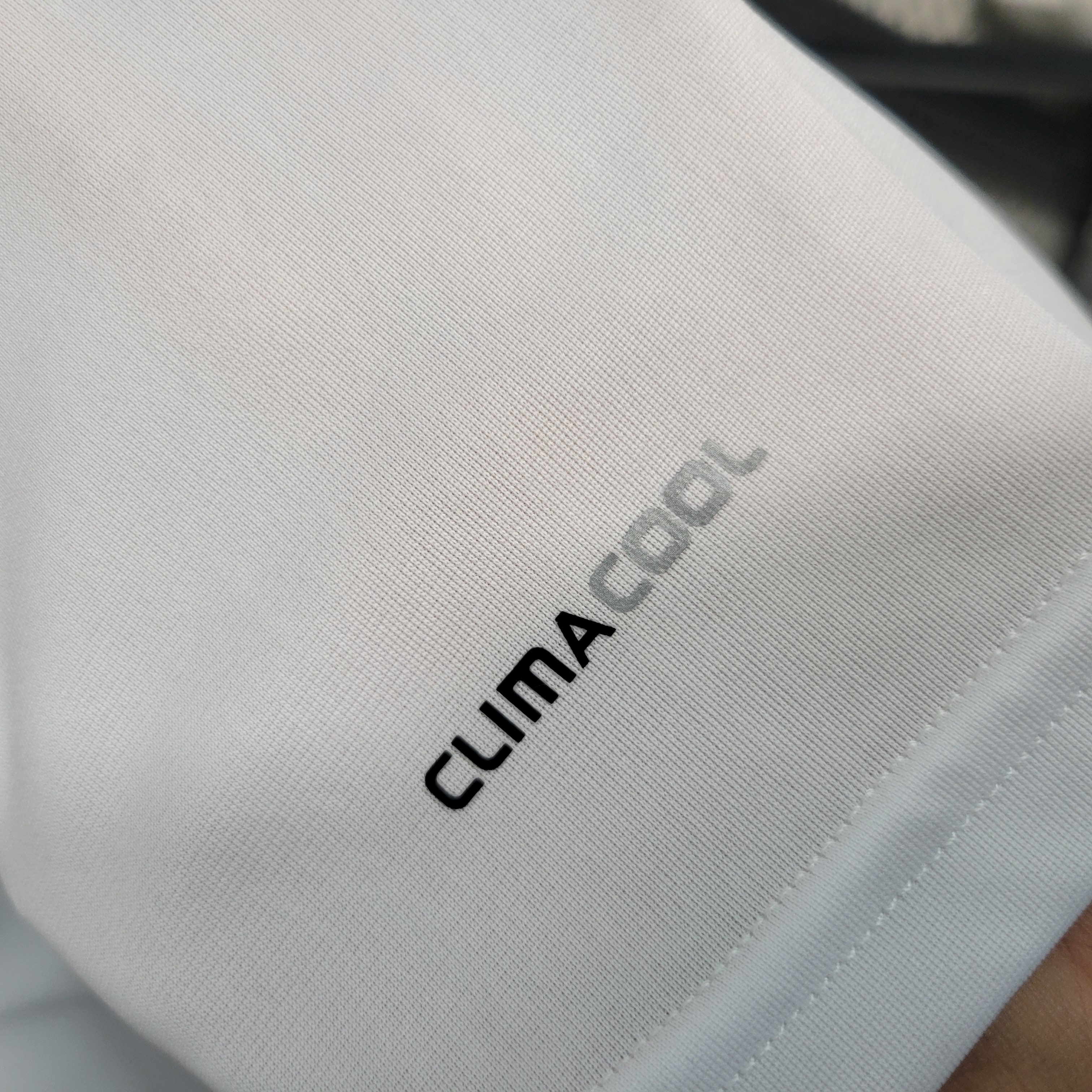 Retro Real Madrid 09-10 Home Stadium Jersey - ManixJersey