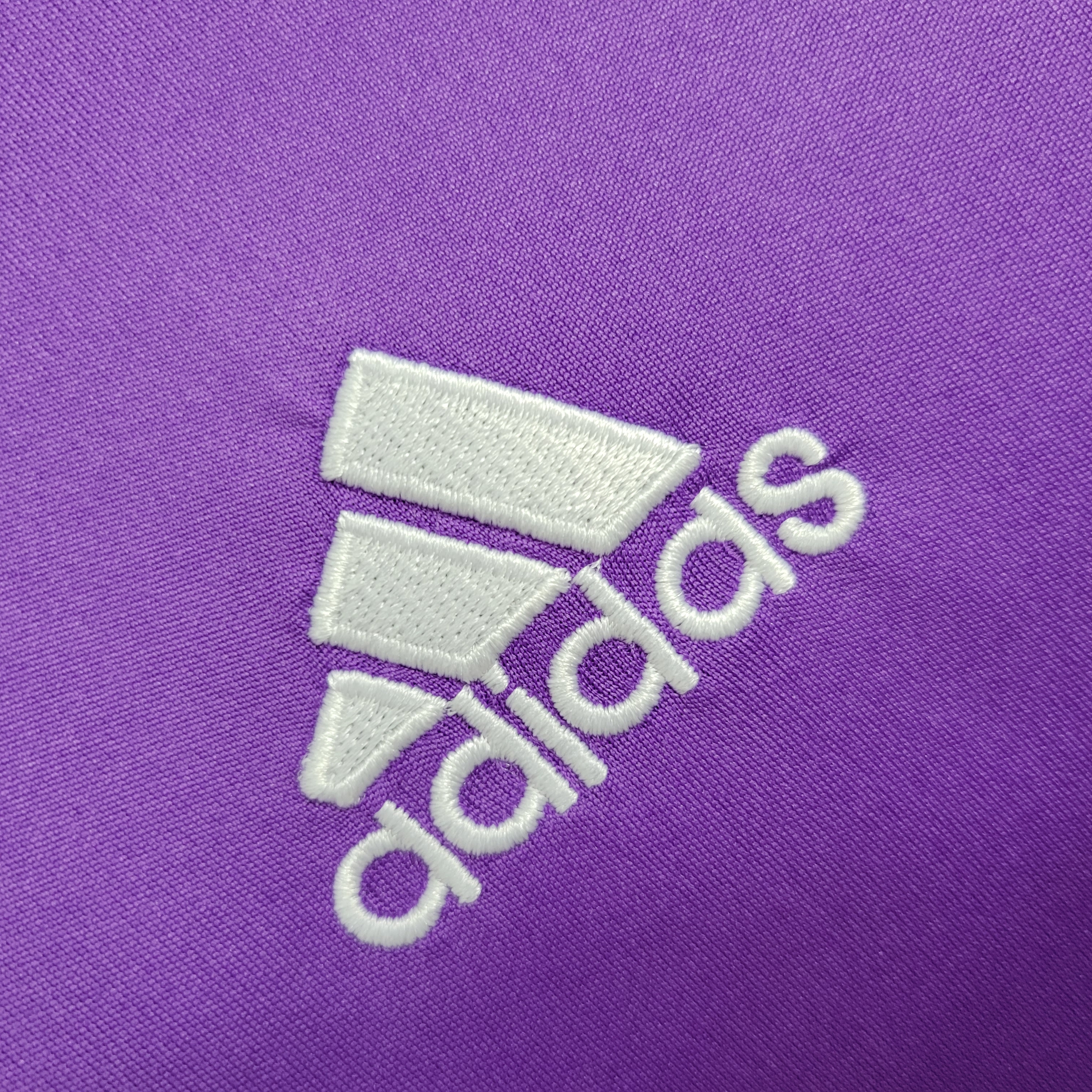 Real Madrid Retro 16-17 Away Long Sleeve Jersey - Champions League Final Version - ManixJersey