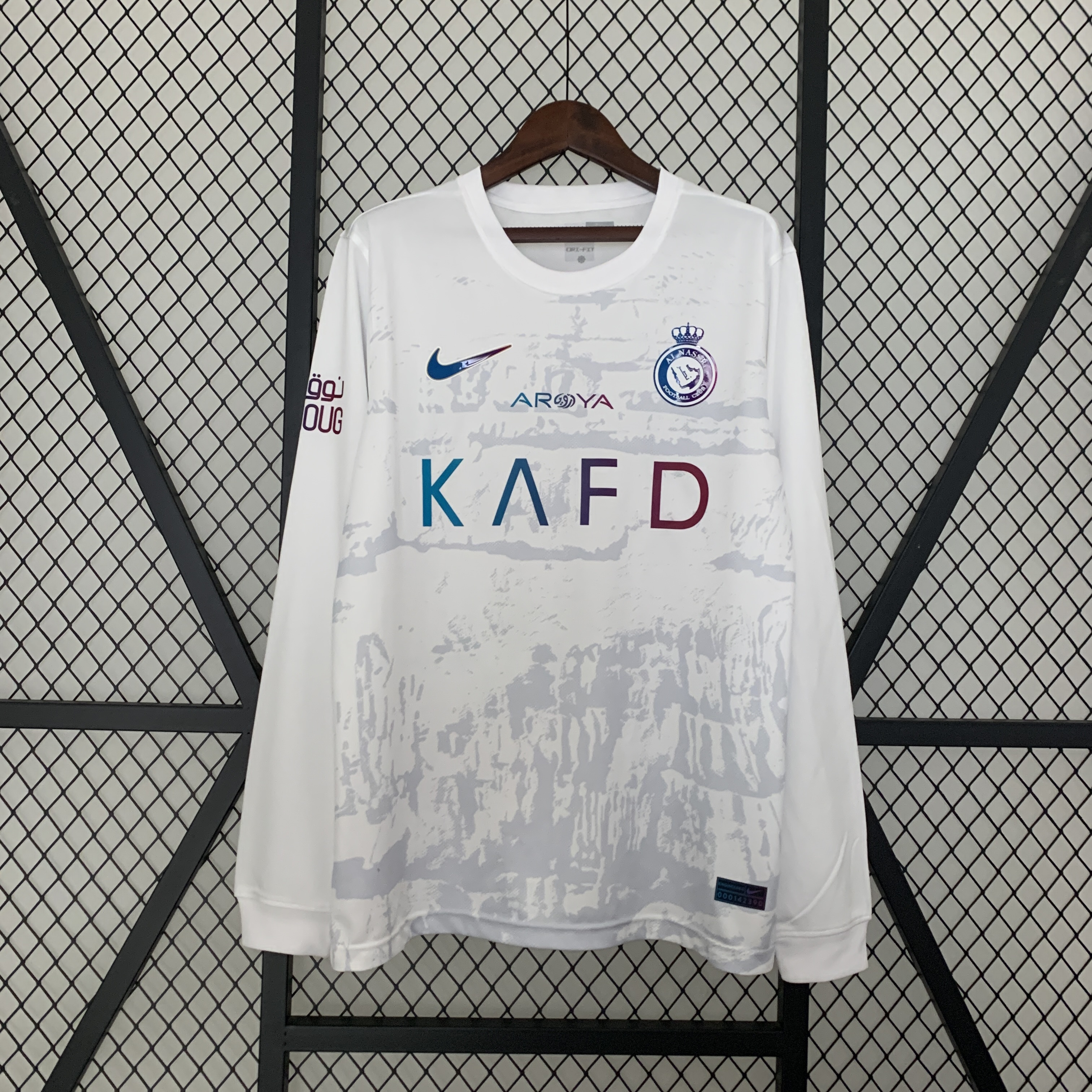 Al Nassr Riyadh Victory 23-24 Third Long Sleeve Jersey - Fans Version - ManixJersey