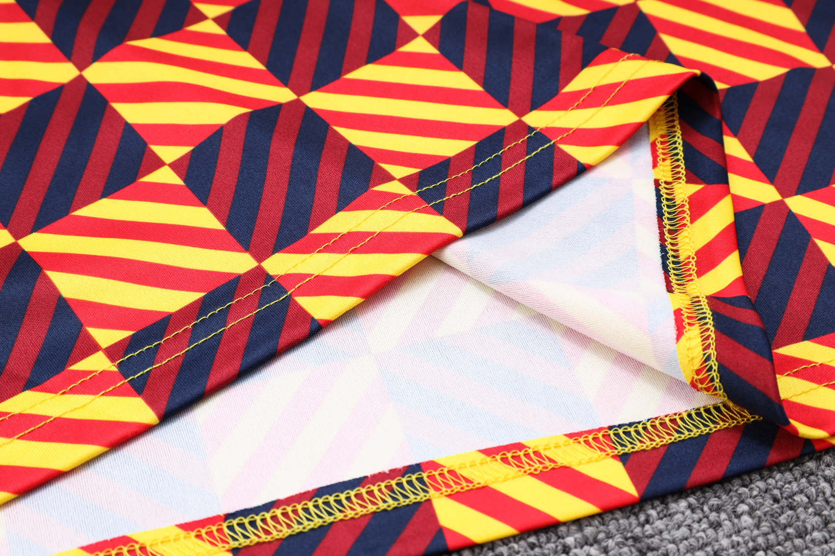 23-24 B.A.R.S.A Yellow Player Vest Training Set - ManixJersey