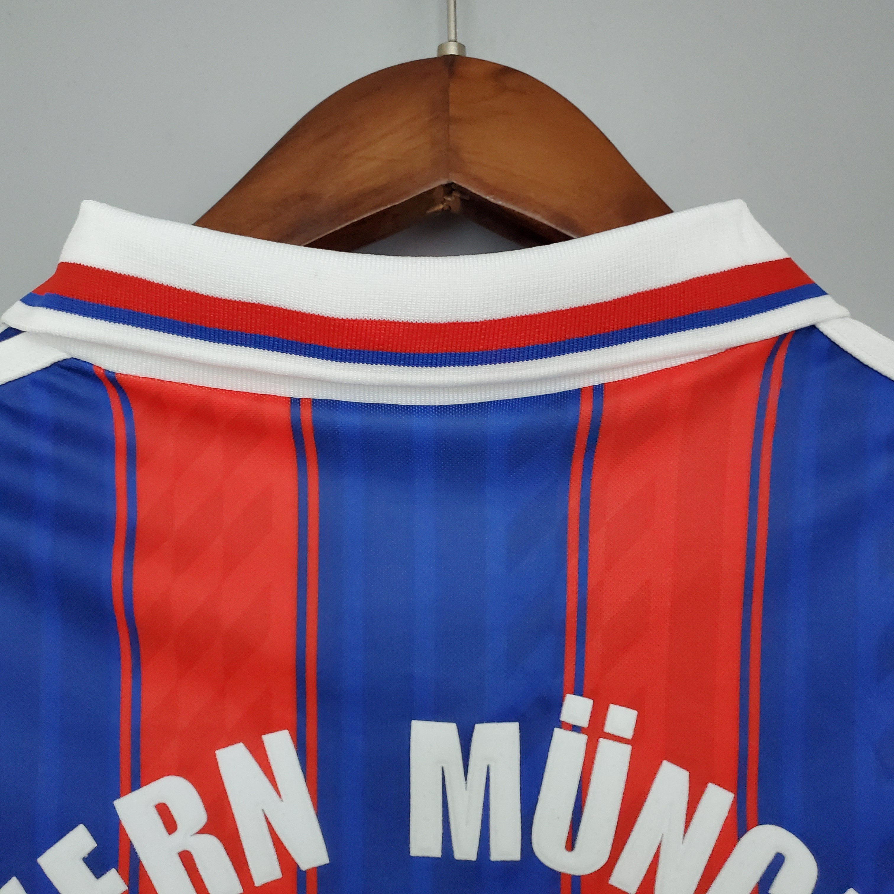 Retro Bayern Munich 95-97 Home Stadium Jersey - ManixJersey