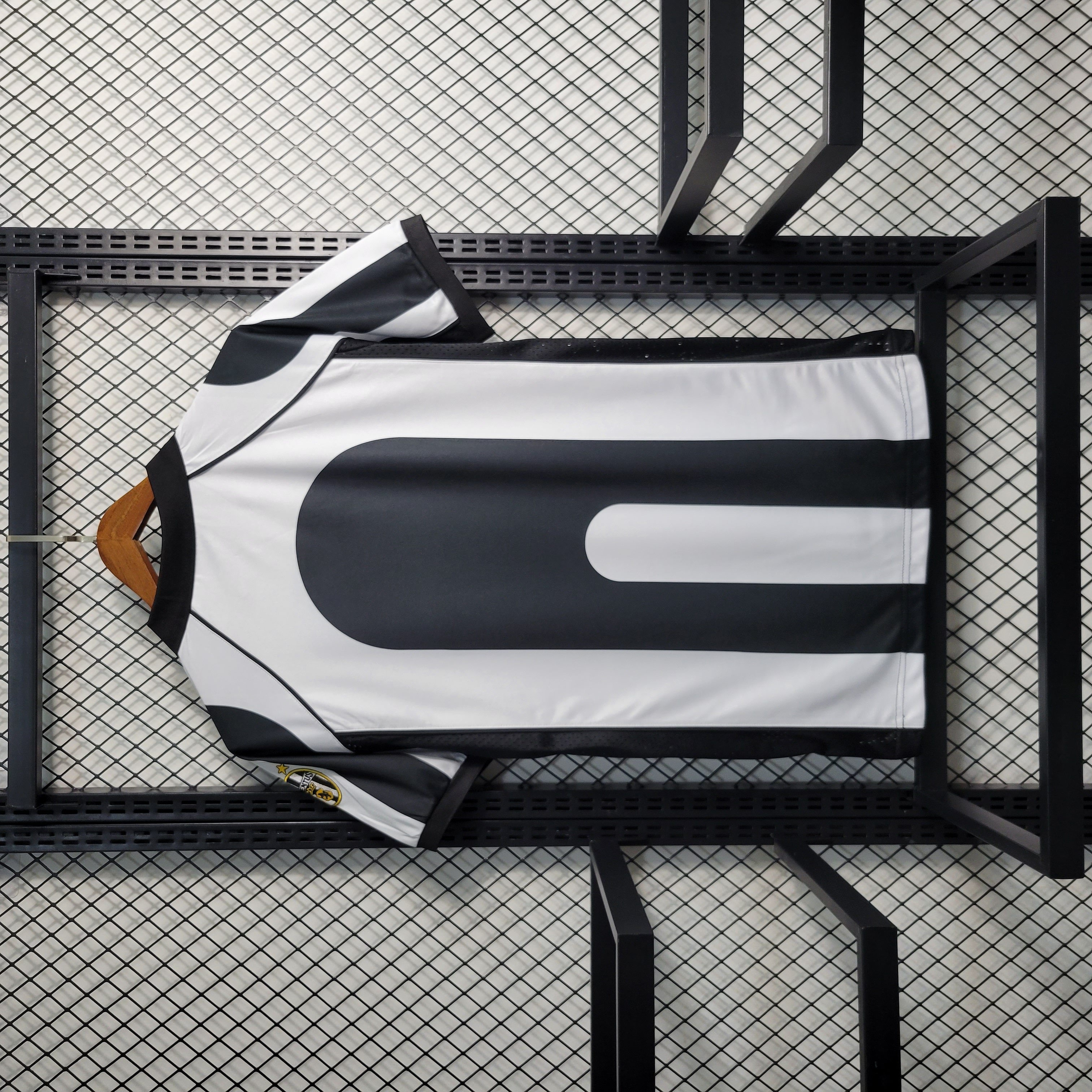 Retro Juventus 1997-98 Home Stadium Jersey - ManixJersey