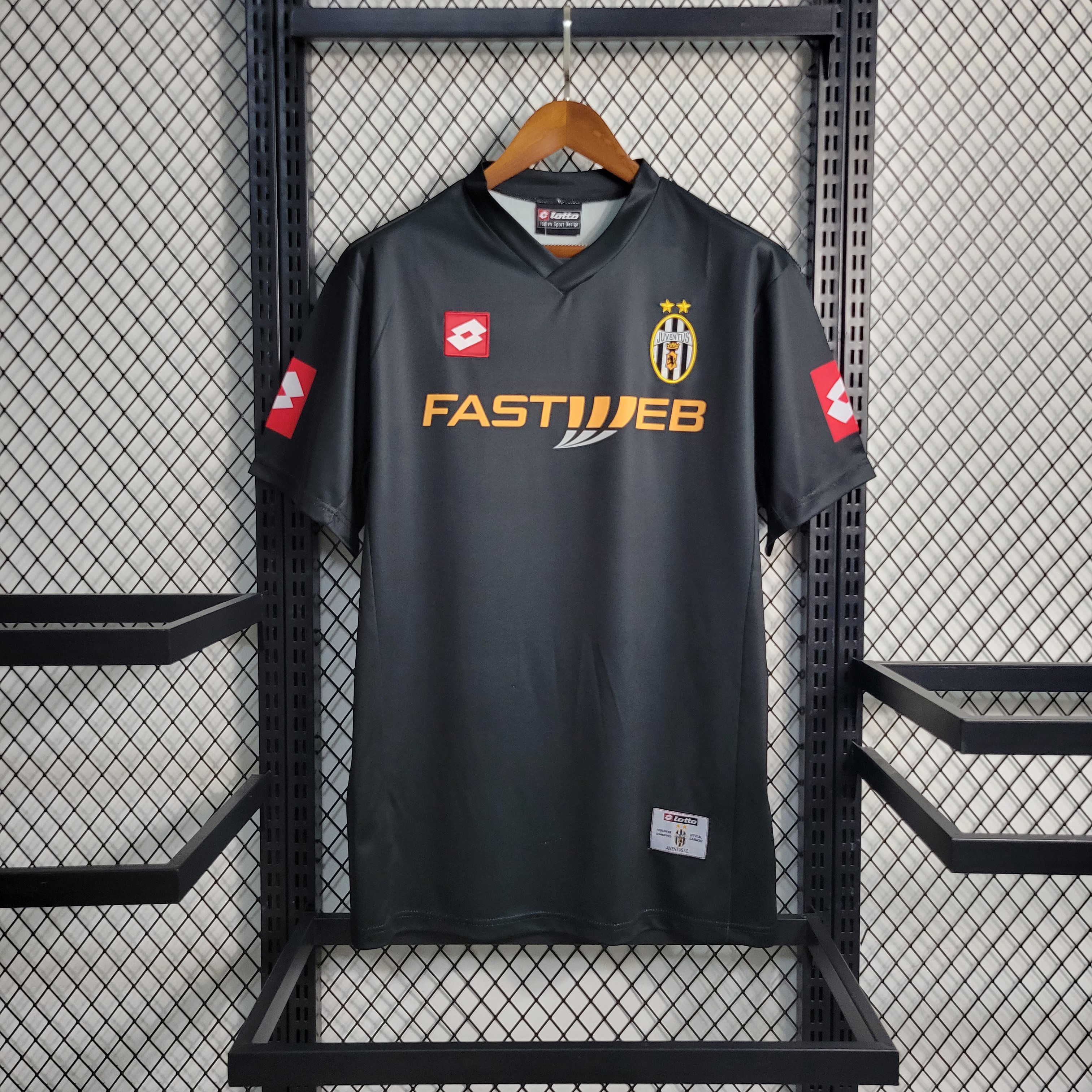Retro Juventus 2001-02 Away Stadium Jersey - ManixJersey