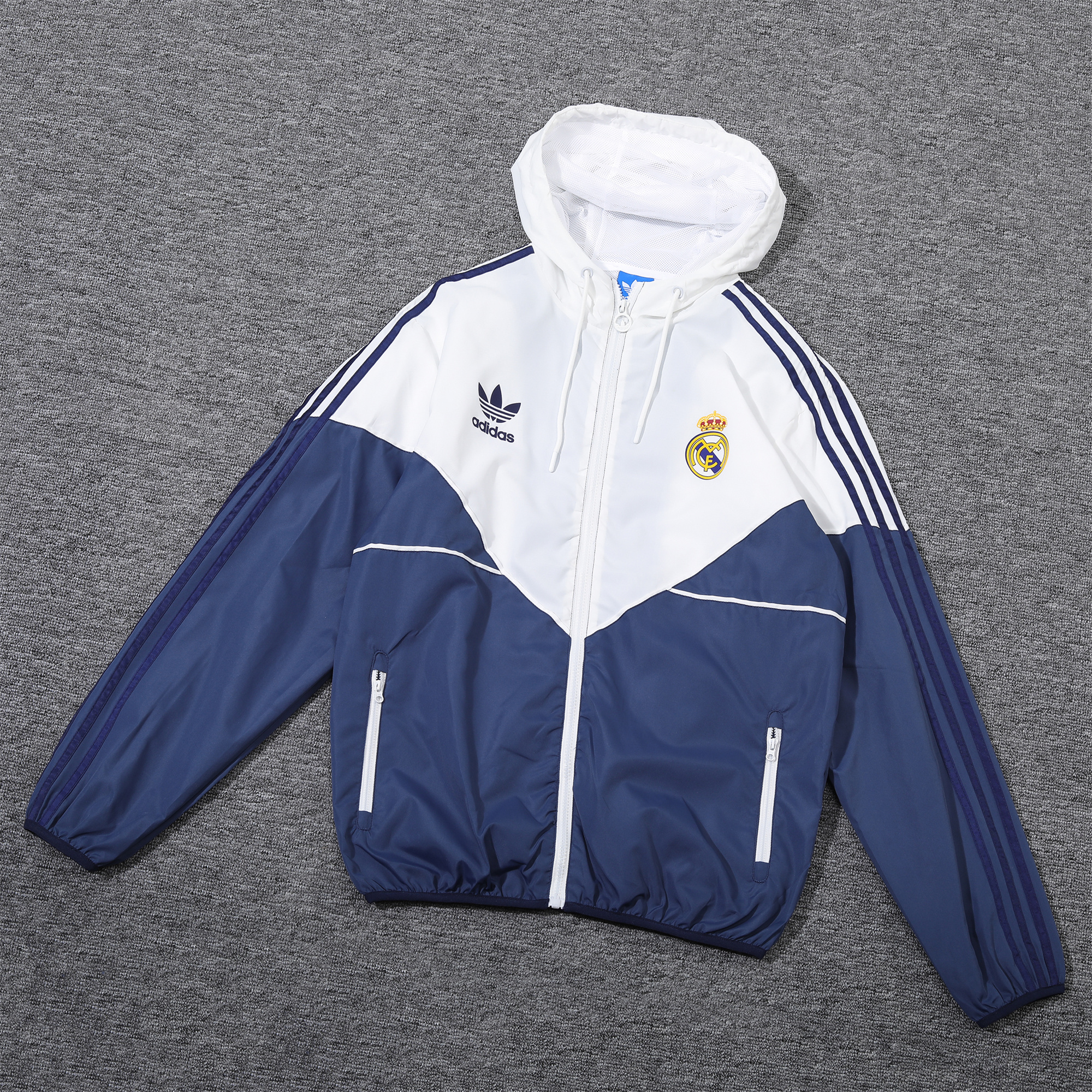 Real Madrid 24-25 White Hooded Windbreaker - Player Version - ManixJersey