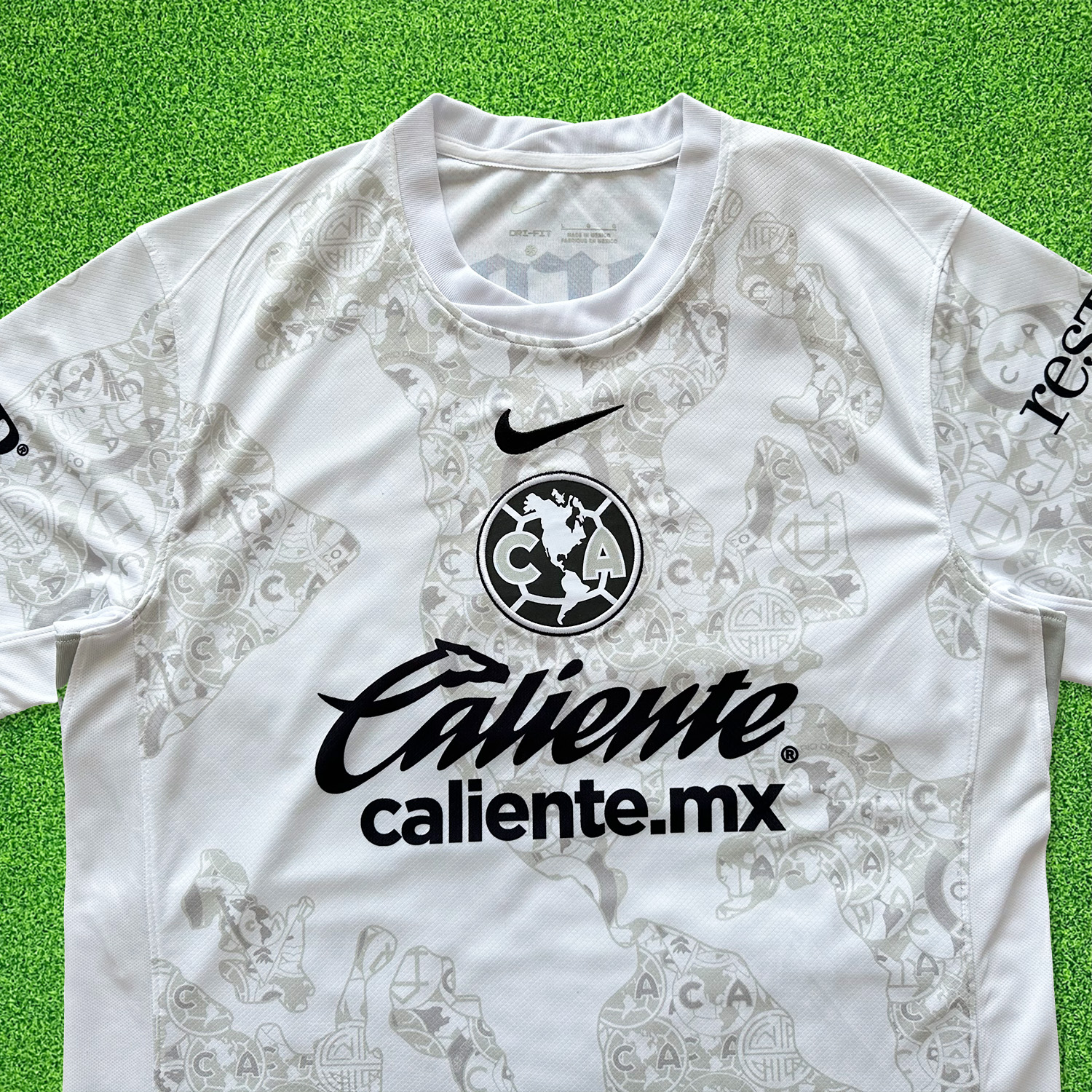 Club América 24-25 White Goalkeeper Jersey - Fans Version - ManixJersey