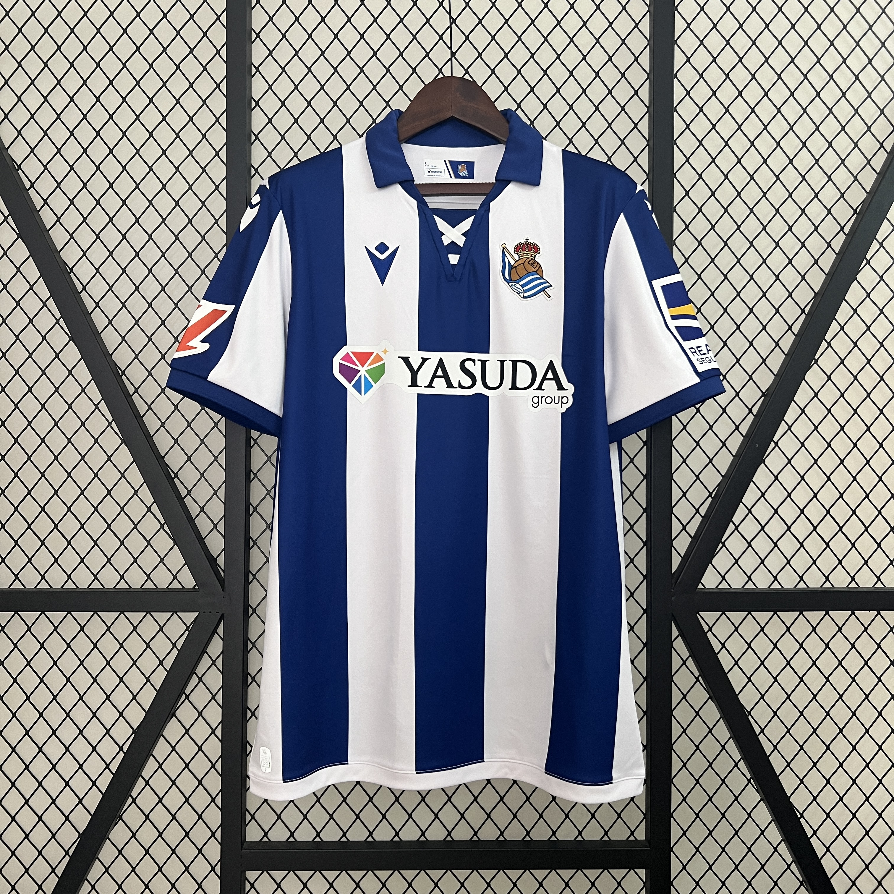 Real Sociedad 24-25 Home Stadium Jersey - Fans Version - ManixJersey