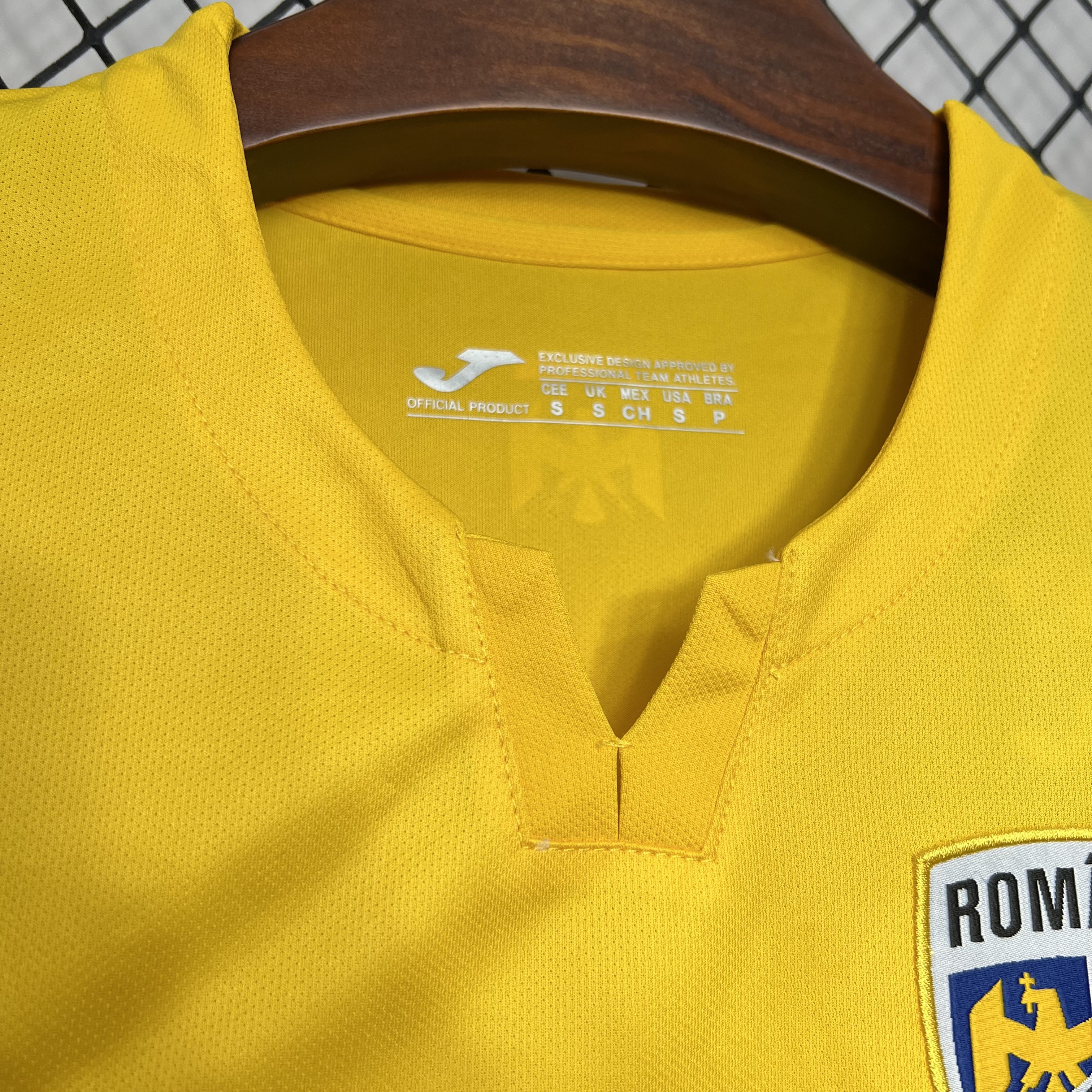 Romania 2024 Home Stadium Jersey - Fans Version - ManixJersey