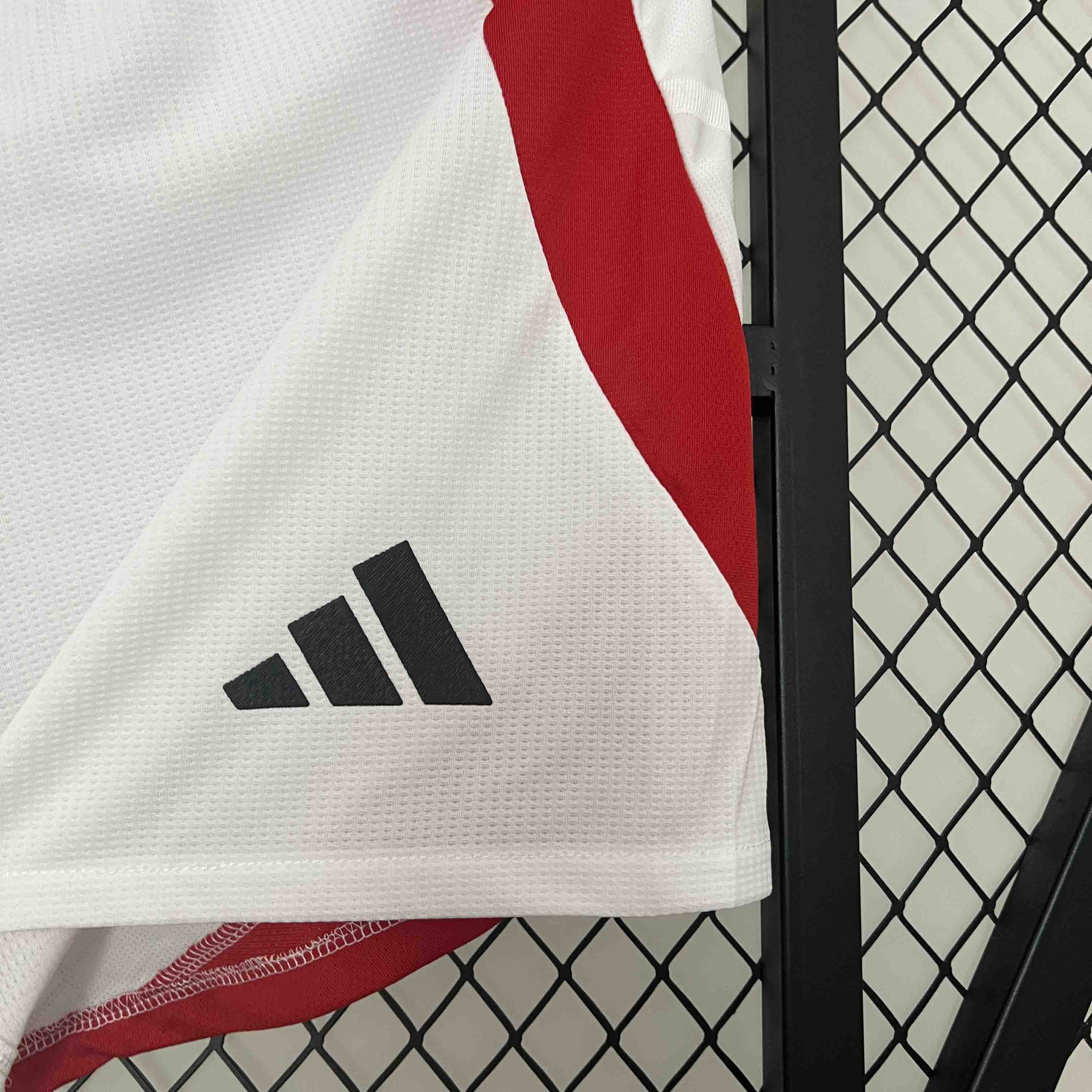 Manchester United 2024-25 Home Shorts - Player Version - ManixJersey