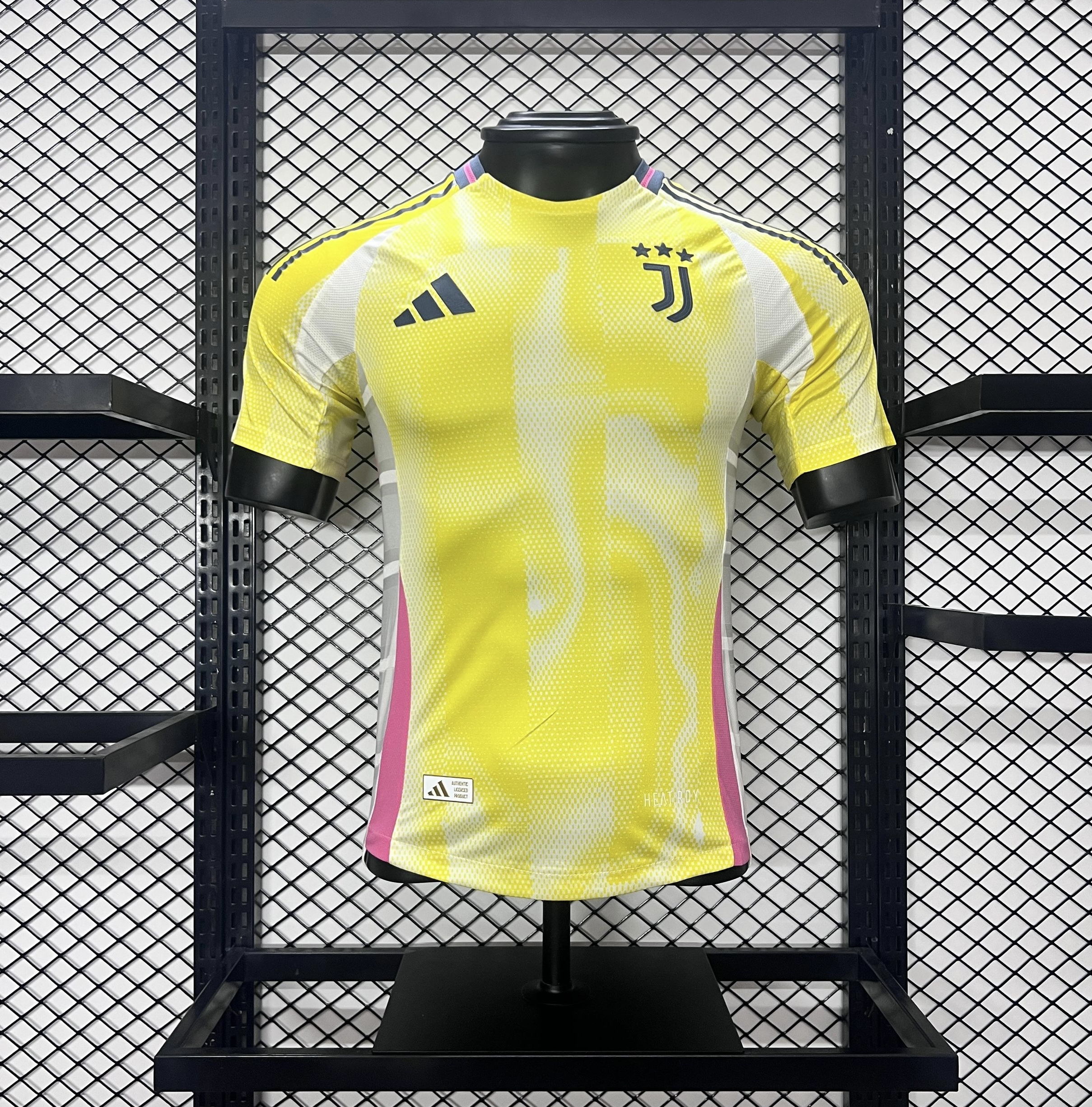 Juventus 24-25 Away Jersey - Player Version - ManixJersey