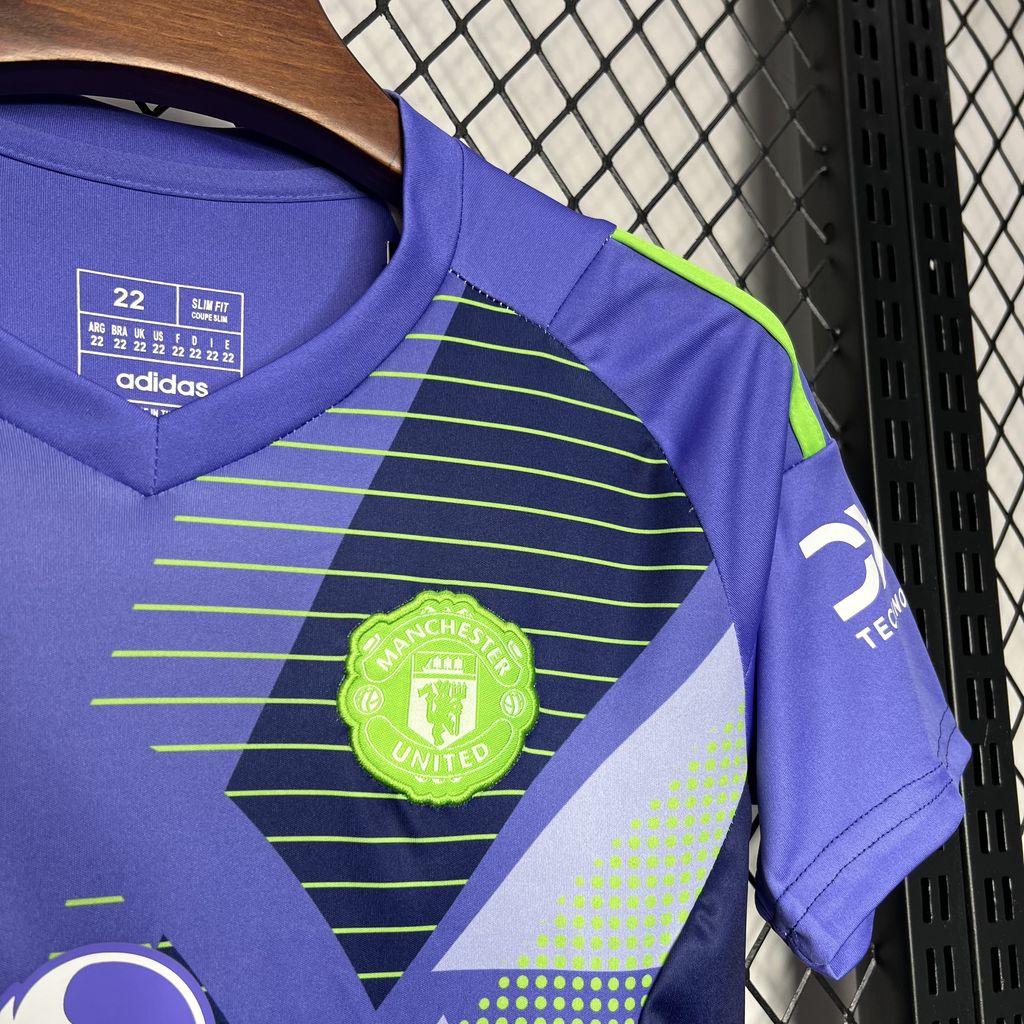 Manchester United 24-25 Purple Goalkeeper Kids Kit - ManixJersey