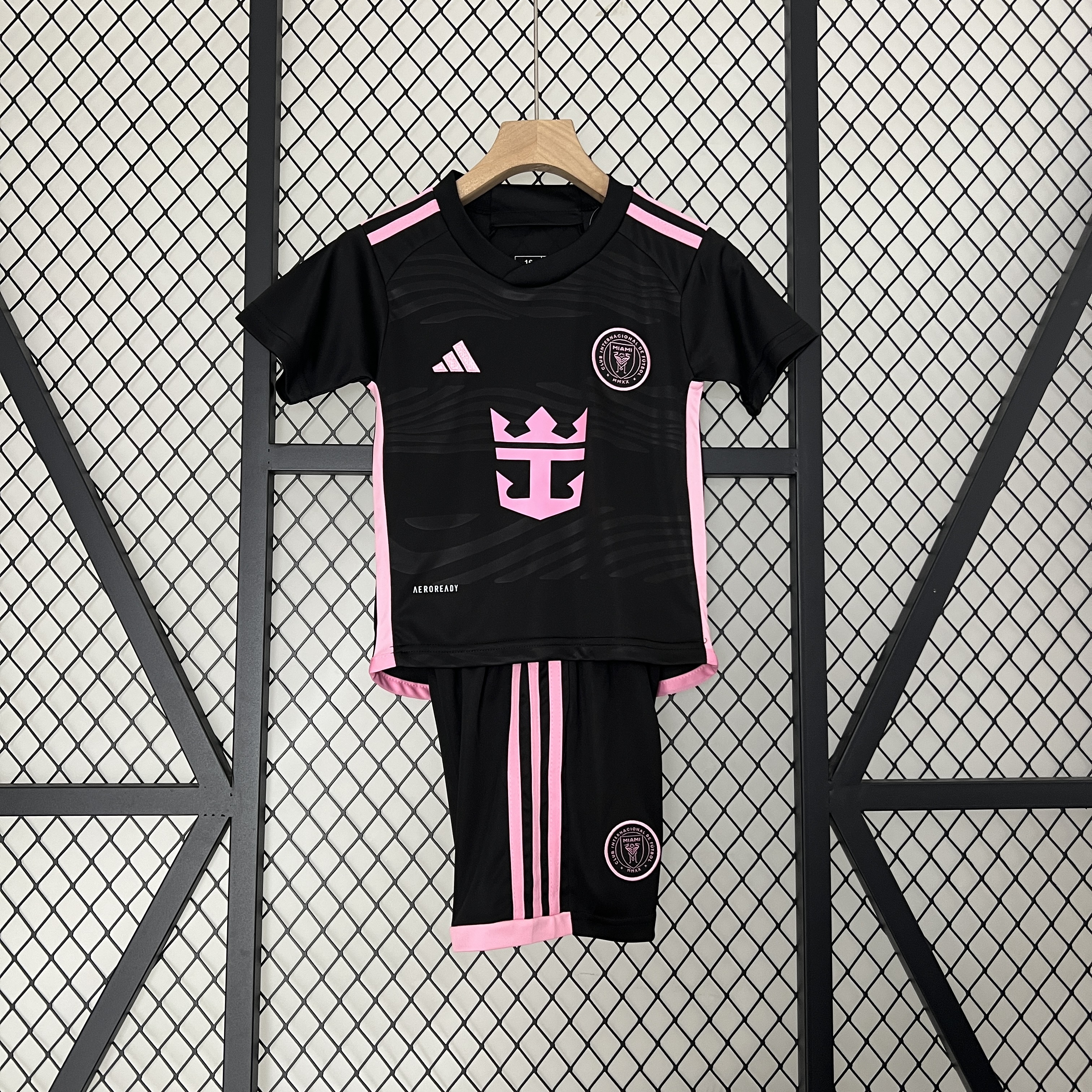 INT M.A.M 2024 Away Stadium Kids Kit - ManixJersey
