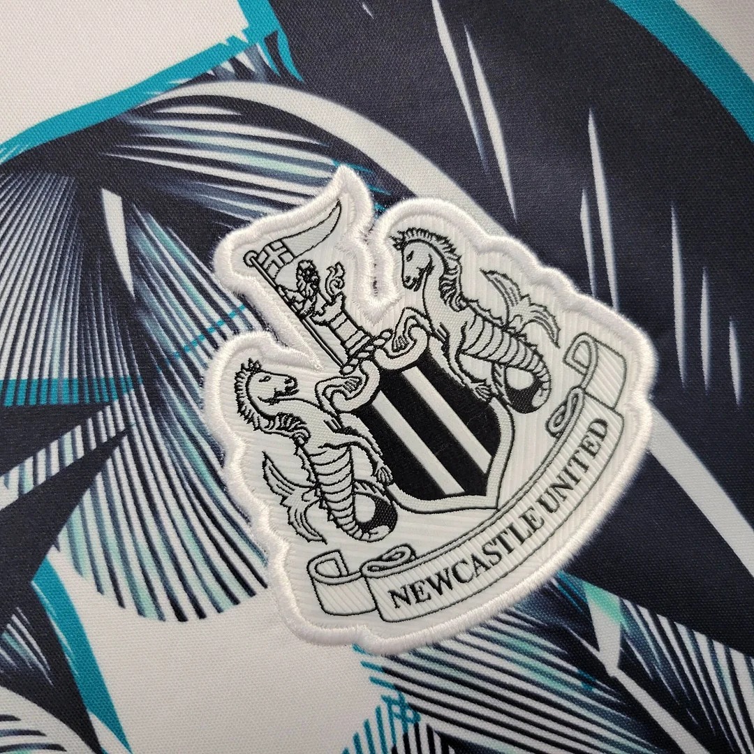 Newcastle United 24-25 Pre-Match Training Jersey - Fans Version - ManixJersey
