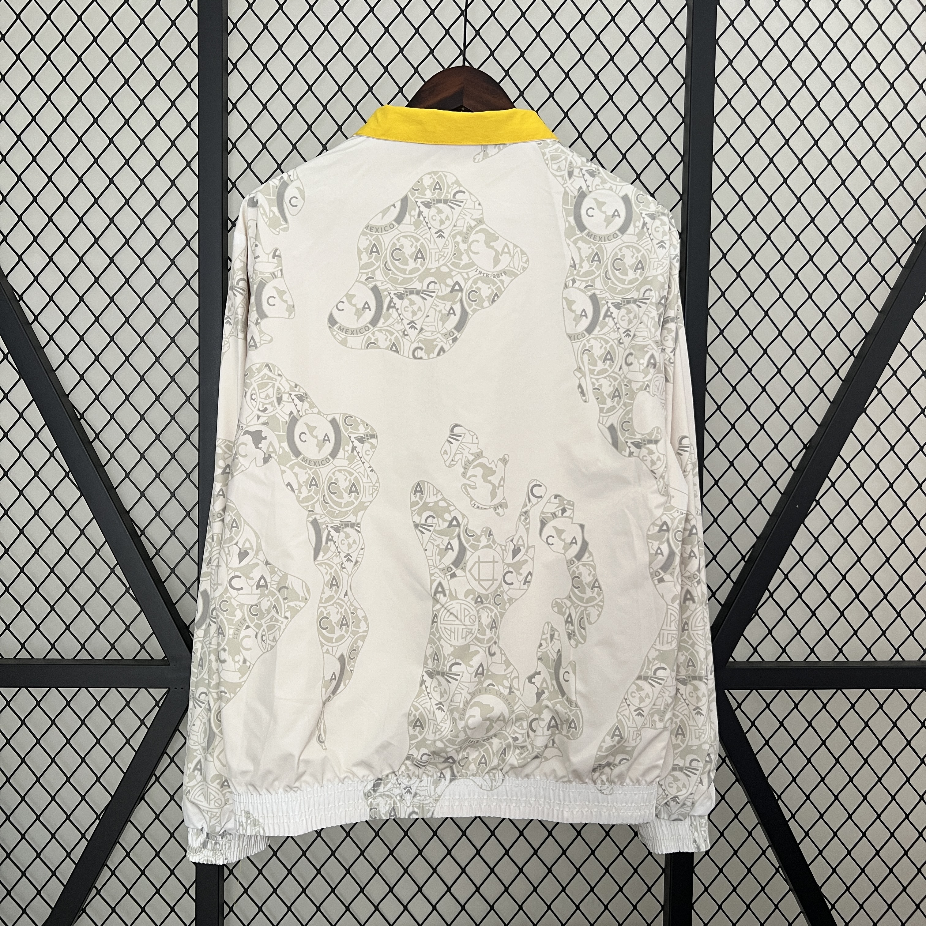 Club América 24-25 Double Sided Reversible Windbreaker - Yellow & White - ManixJersey