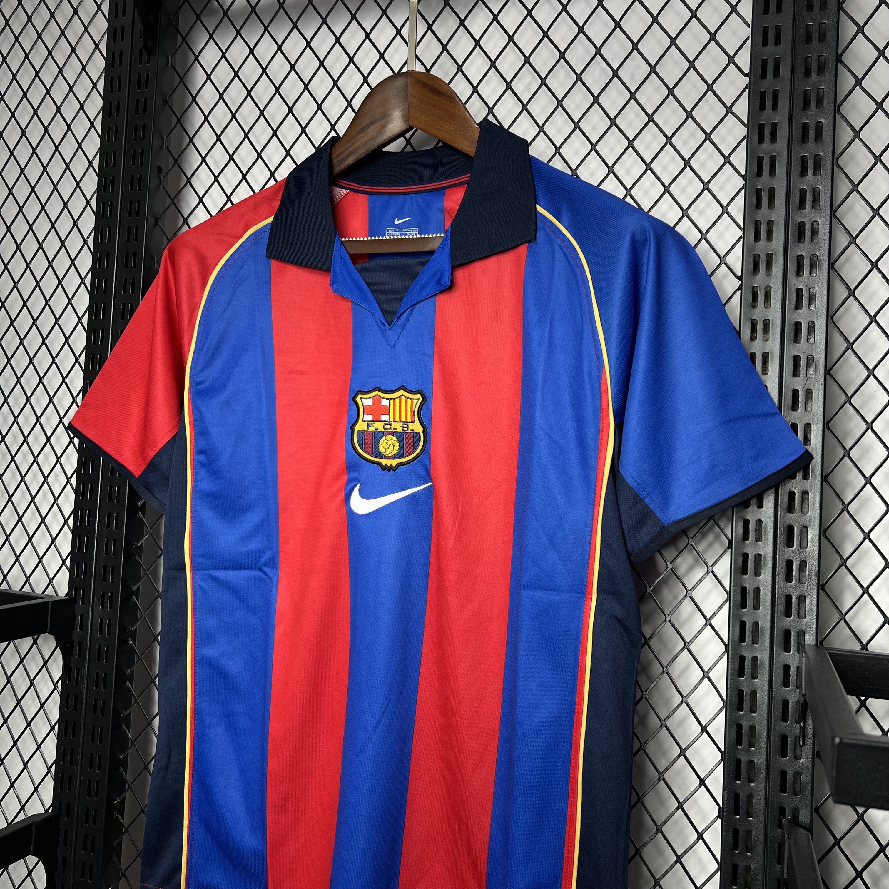 B.A.R.S.A Retro 01-02 Home Stadium Jersey - ManixJersey
