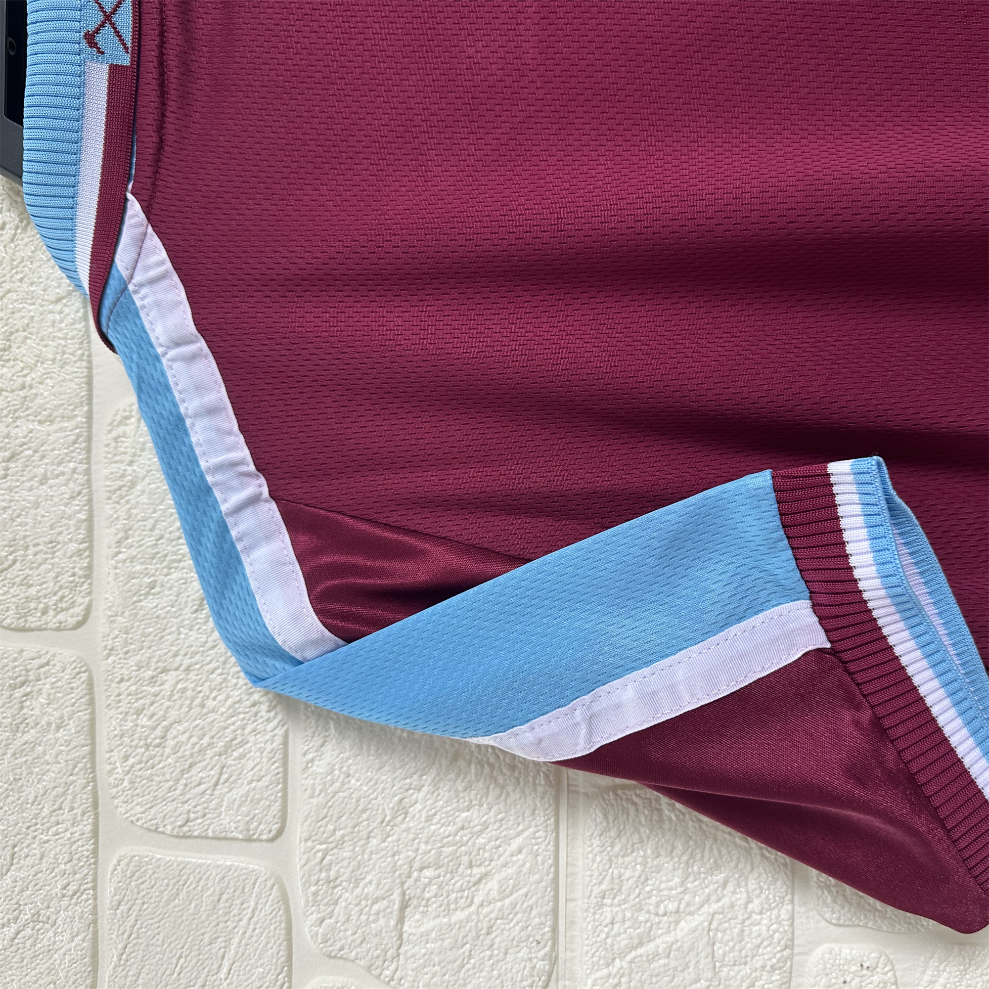 Retro West Ham United 1999-00 Home Jersey - ManixJersey