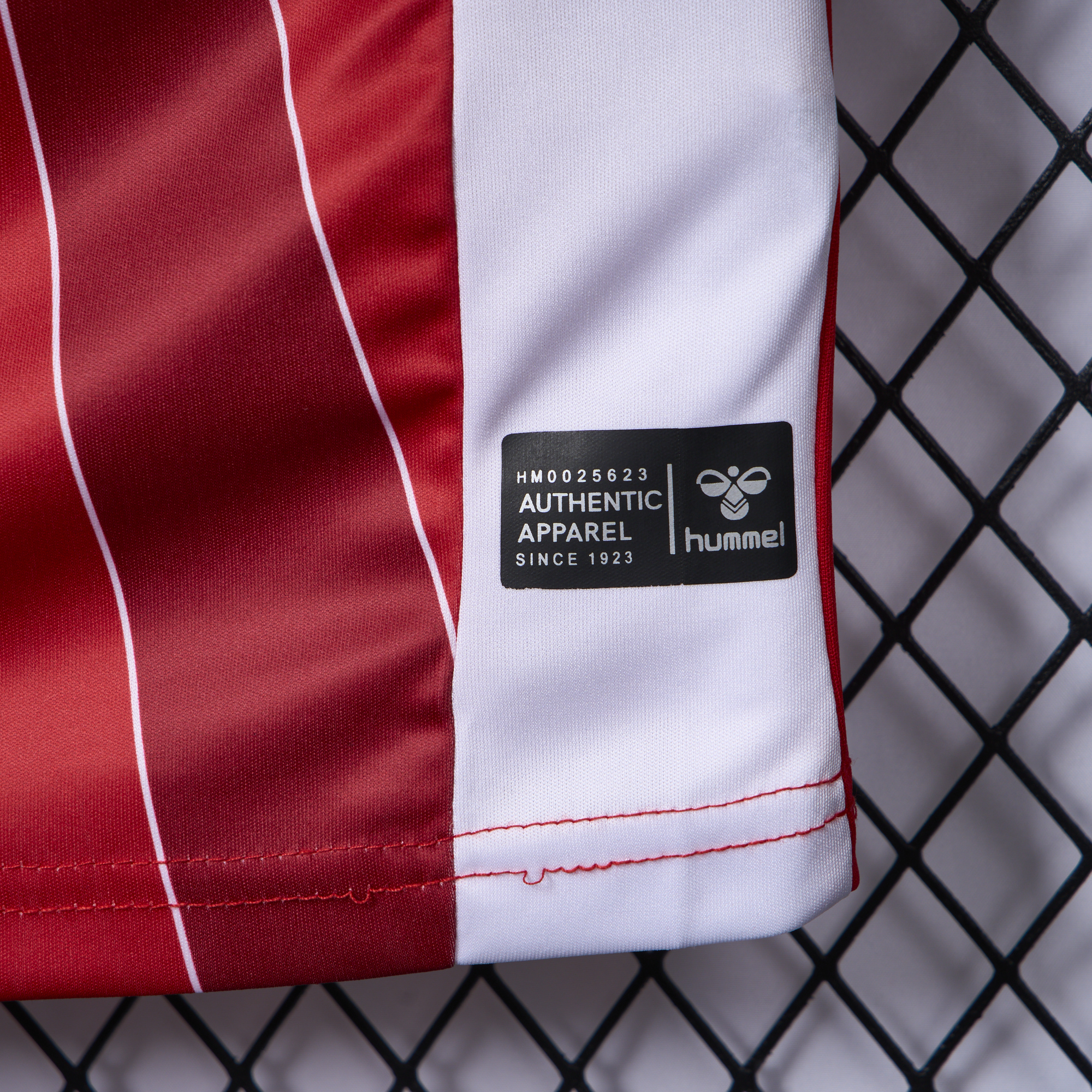 1. FC Köln 24-25 Away Jersey - Fans Version - ManixJersey