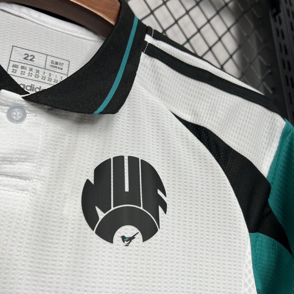 Newcastle United 24-25 Third Kids Kit - ManixJersey