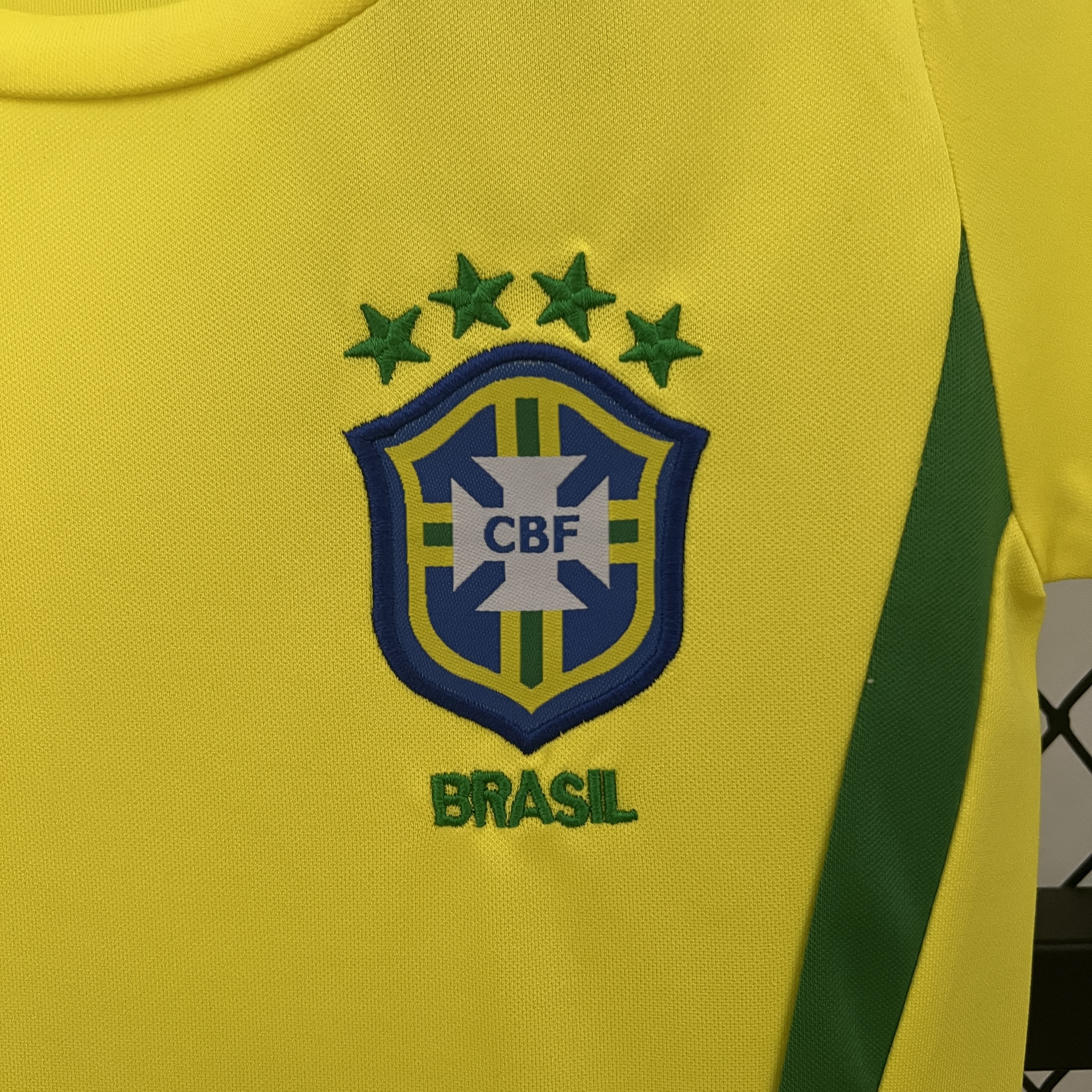 Retro Brazil 2002 Home Stadium Kids Kit - ManixJersey