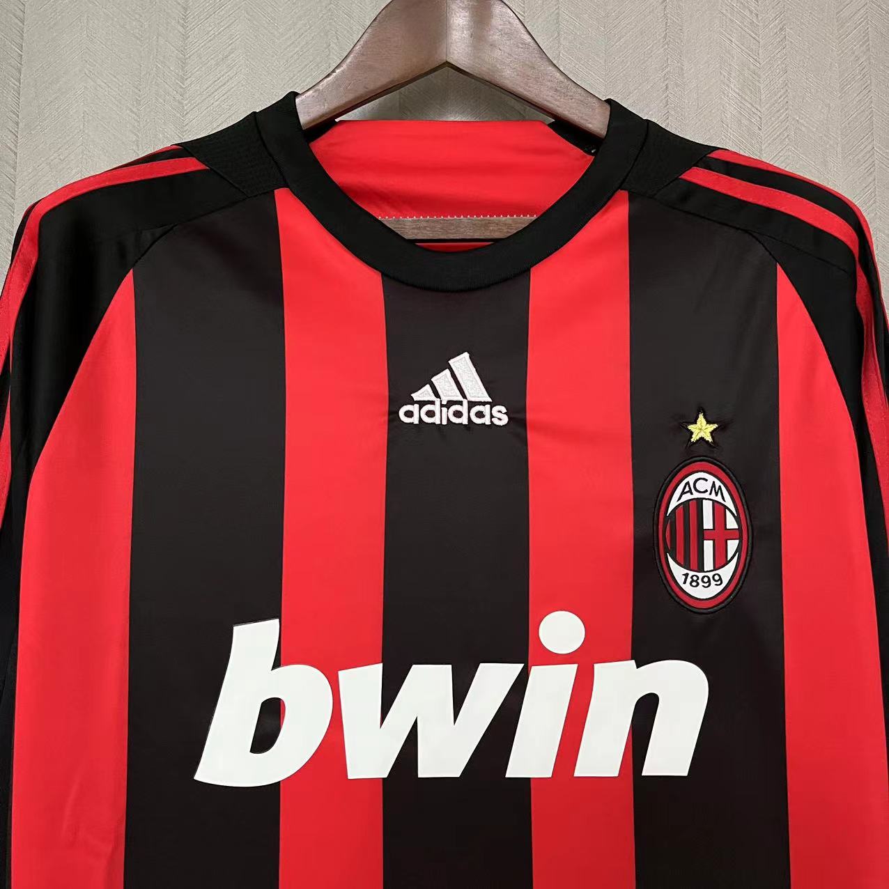 Retro AC Milan 2008-09 Home Long Sleeve Jersey - ManixJersey