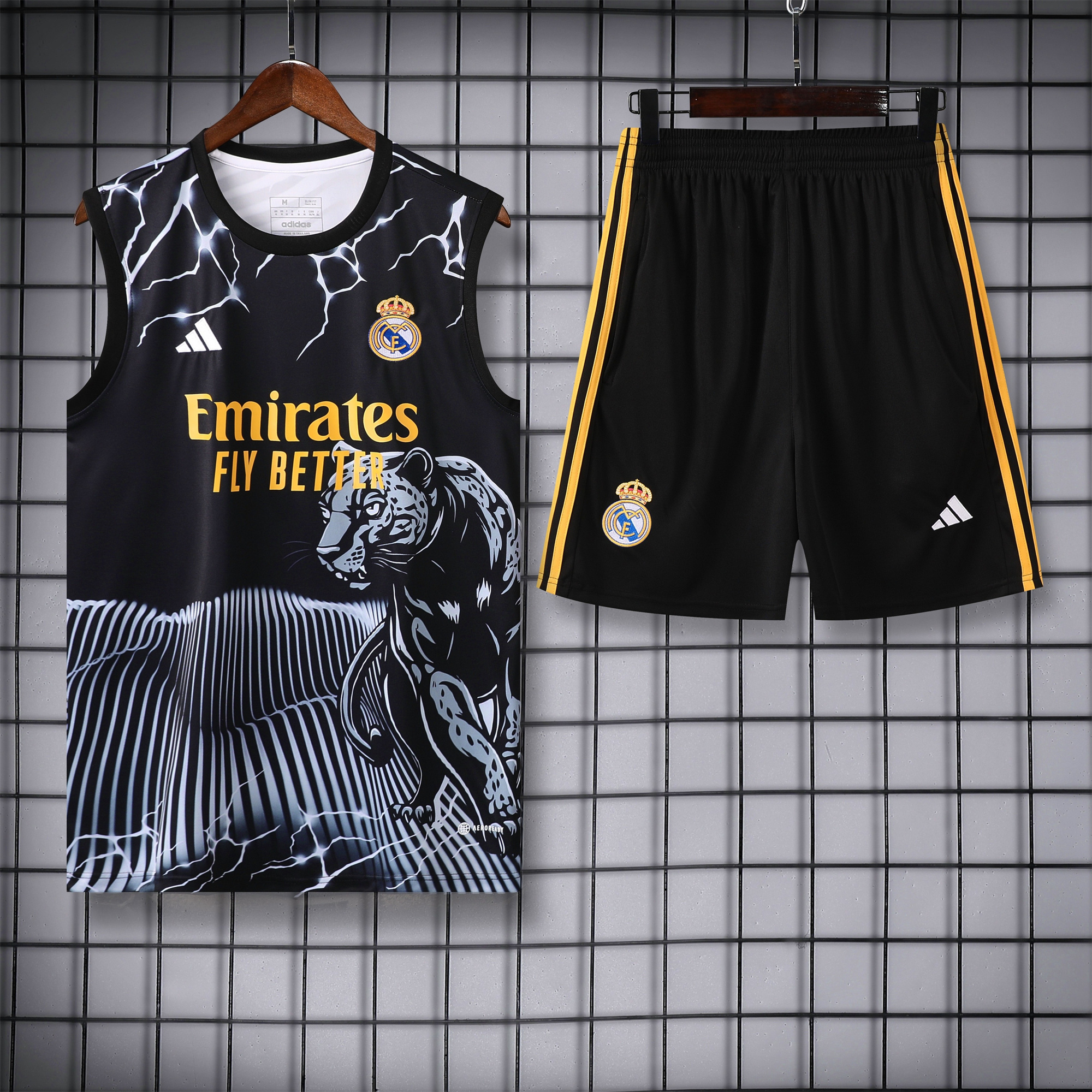 Real Madrid 24-25 Vest Training Set - White & Black Leopard - ManixJersey