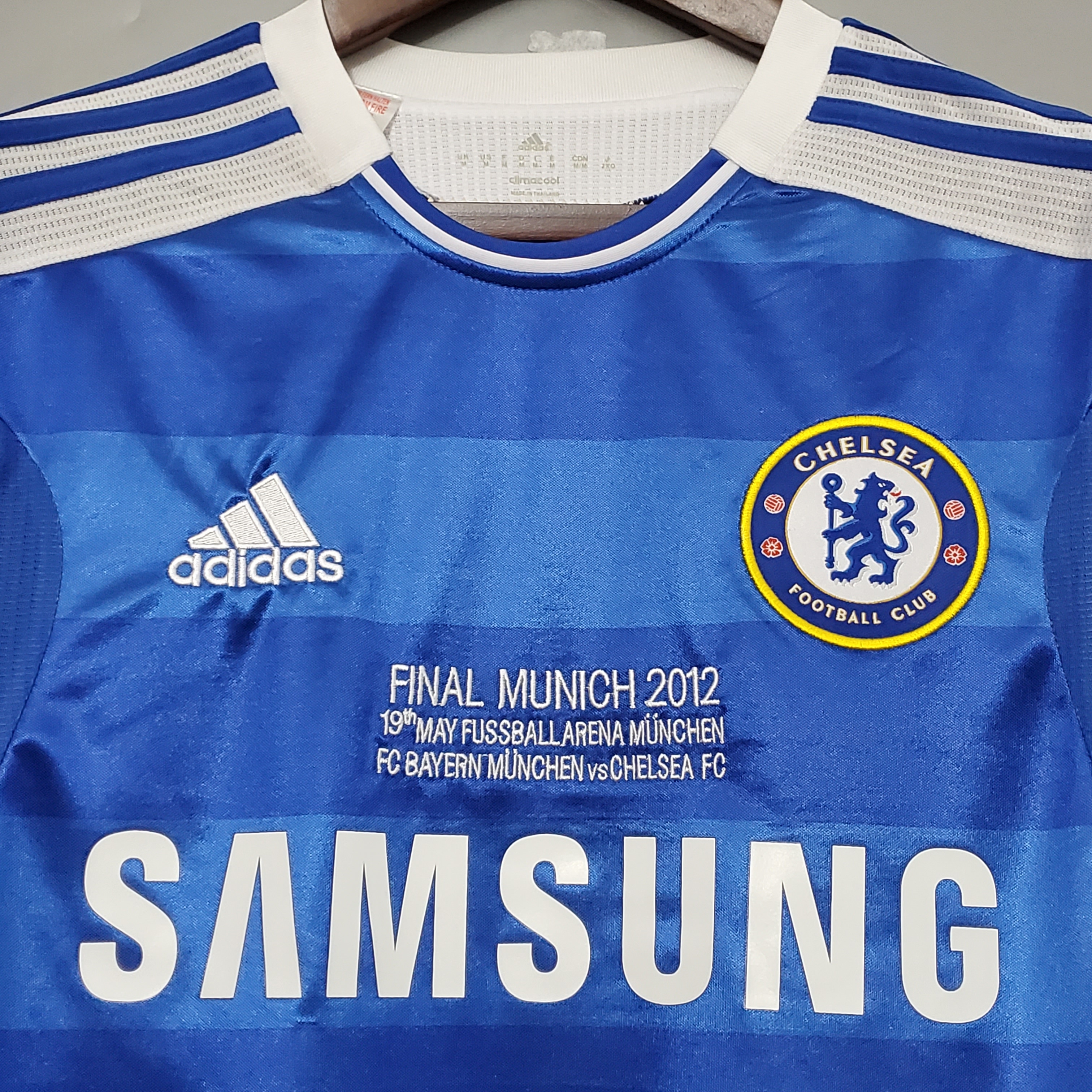 Retro CHELSEA 2011-12 Home Stadium Jersey - Champions League Final - ManixJersey