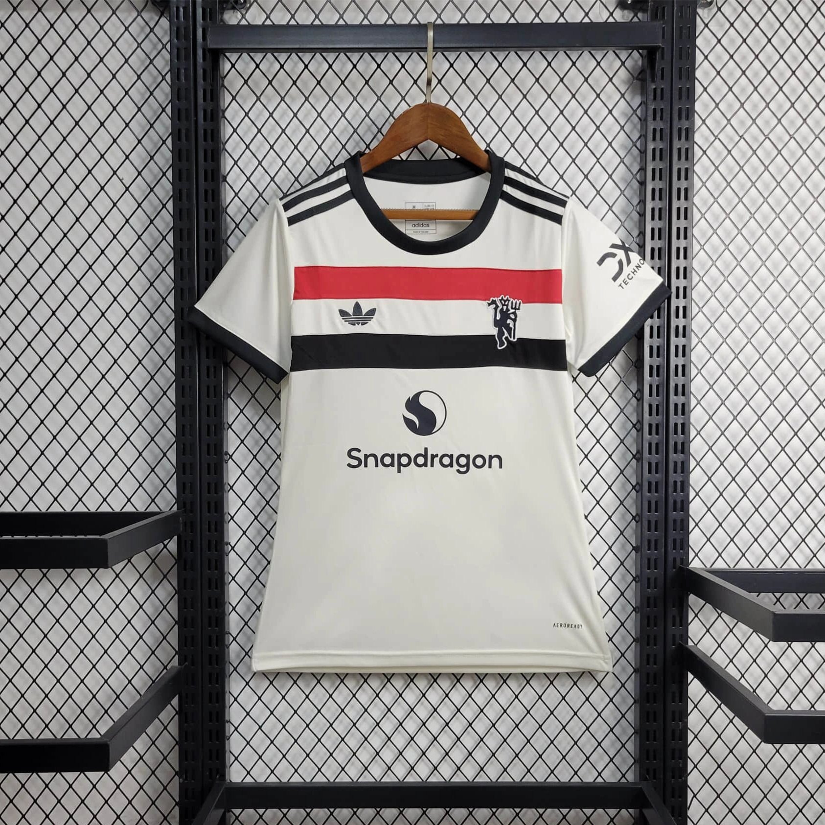 Women's Manchester United 24-25 Third Jersey - ManixJersey