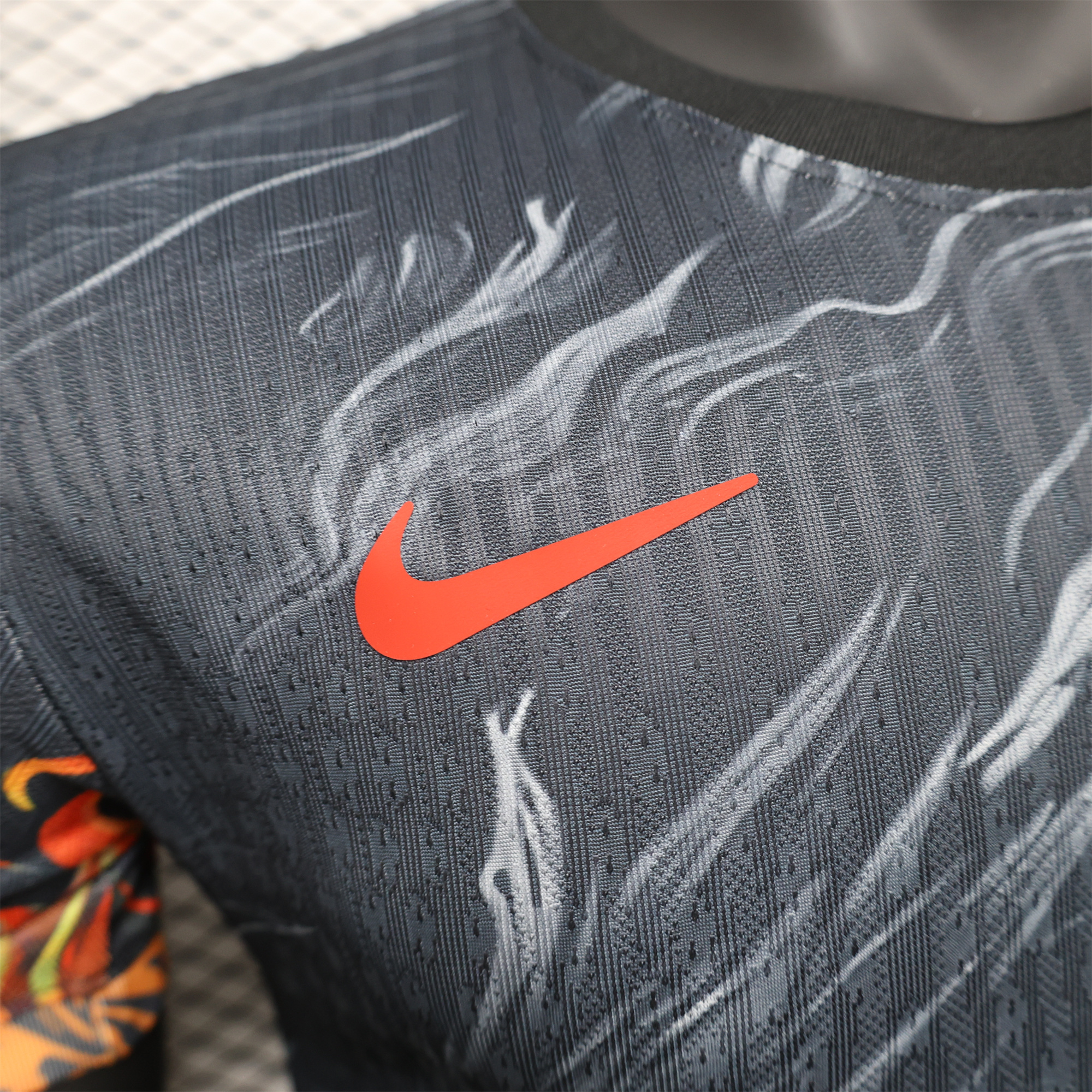 Liver.pool 24-25 Red and Black Phoenix Jersey - Player Version - ManixJersey