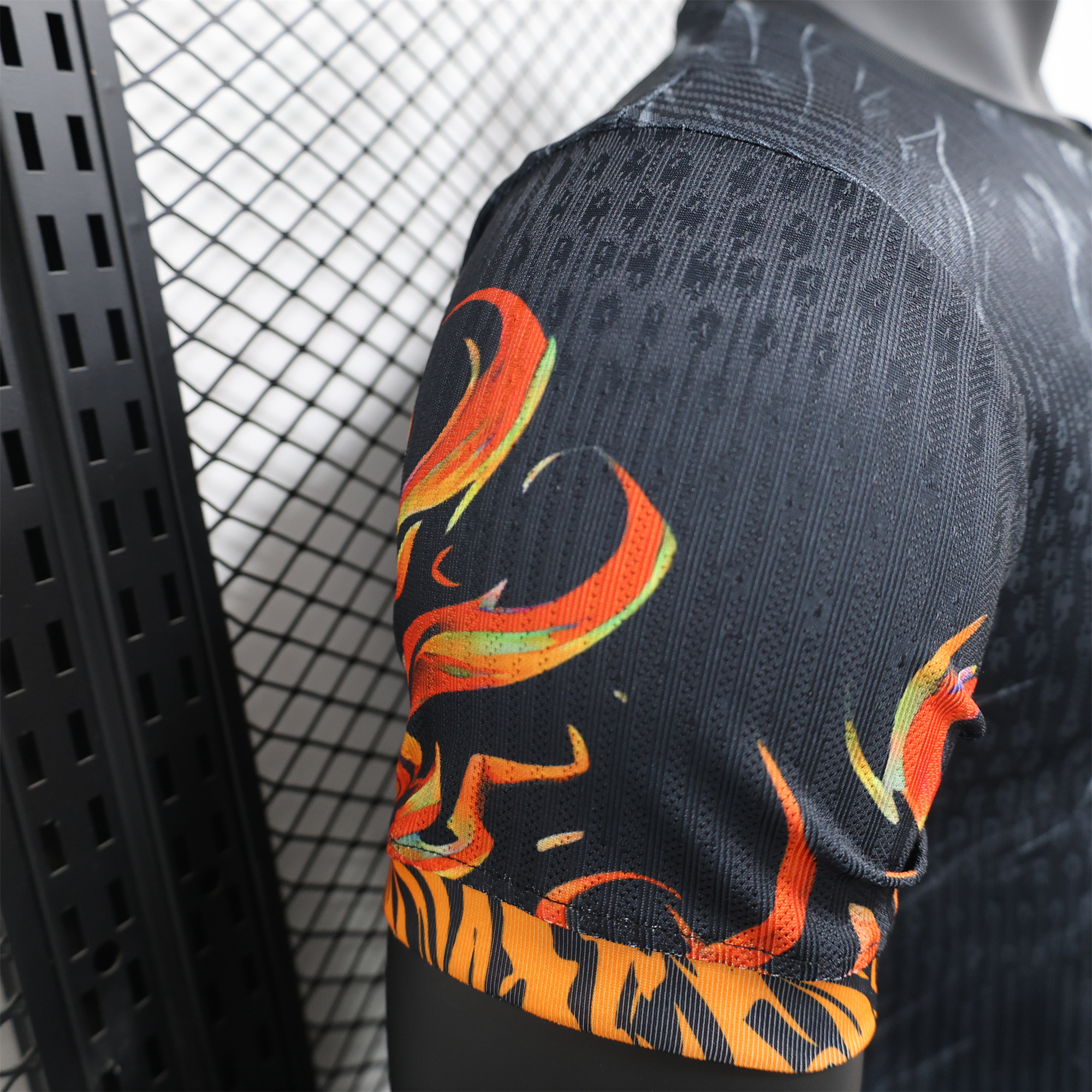 Liver.pool 24-25 Red and Black Phoenix Jersey - Player Version - ManixJersey